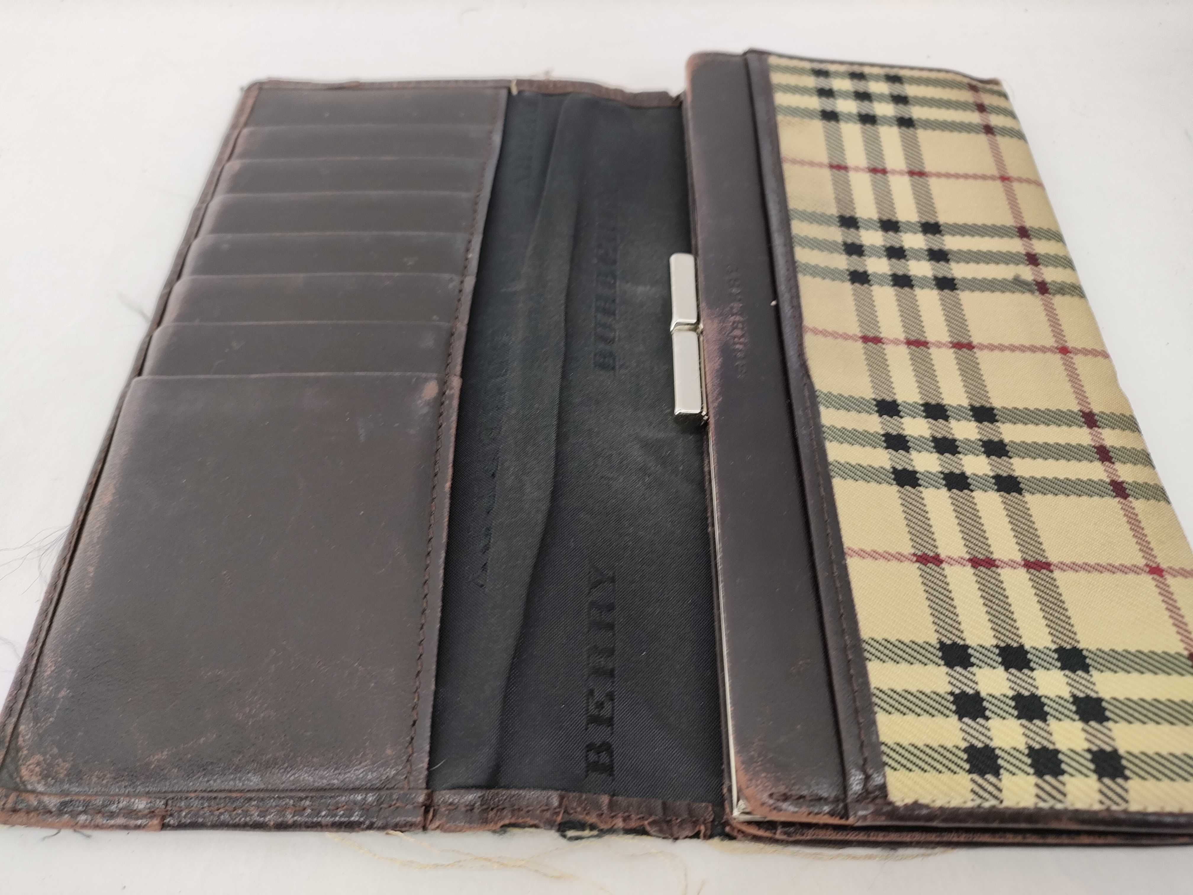 Etro/Louis Vuitton/Burberry Wallet and other accessories set — view 13