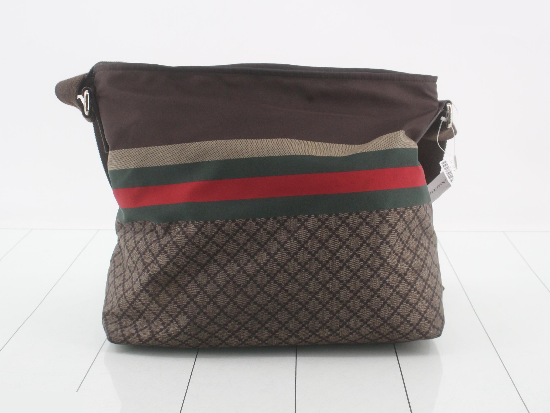 Sherry Line Nylon Shoulder Bag 270410 — view 2