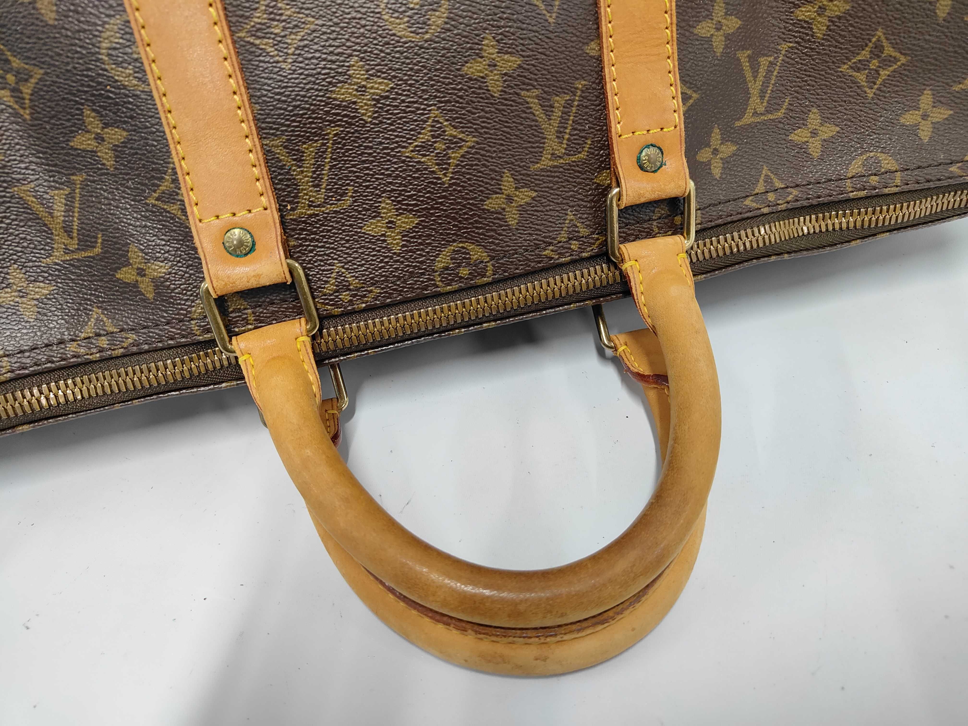 LV bag — view 5