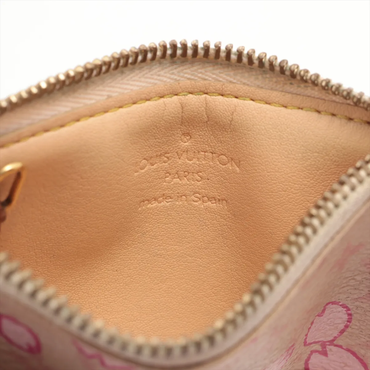 Monogram Cherry Blossom Pochette Clé M92016 CA0033 Pink Coin Case — view 4