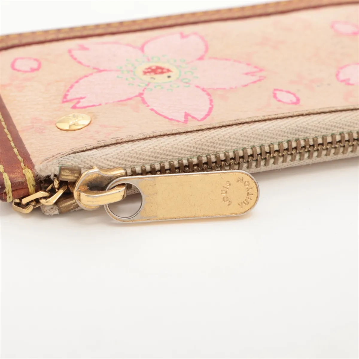 Monogram Cherry Blossom Pochette Clé M92016 CA0033 Pink Coin Case — view 6