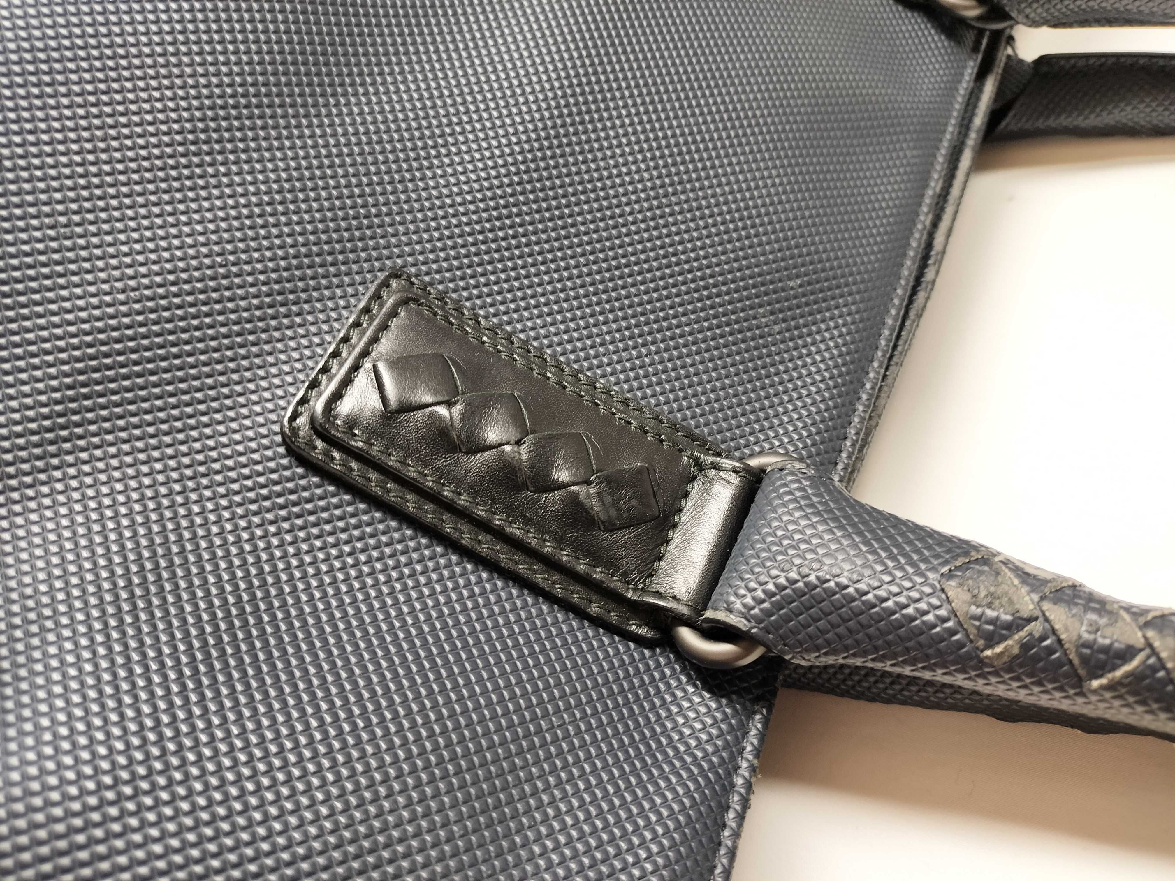 PVC x Leather Shoulder Bag — view 11