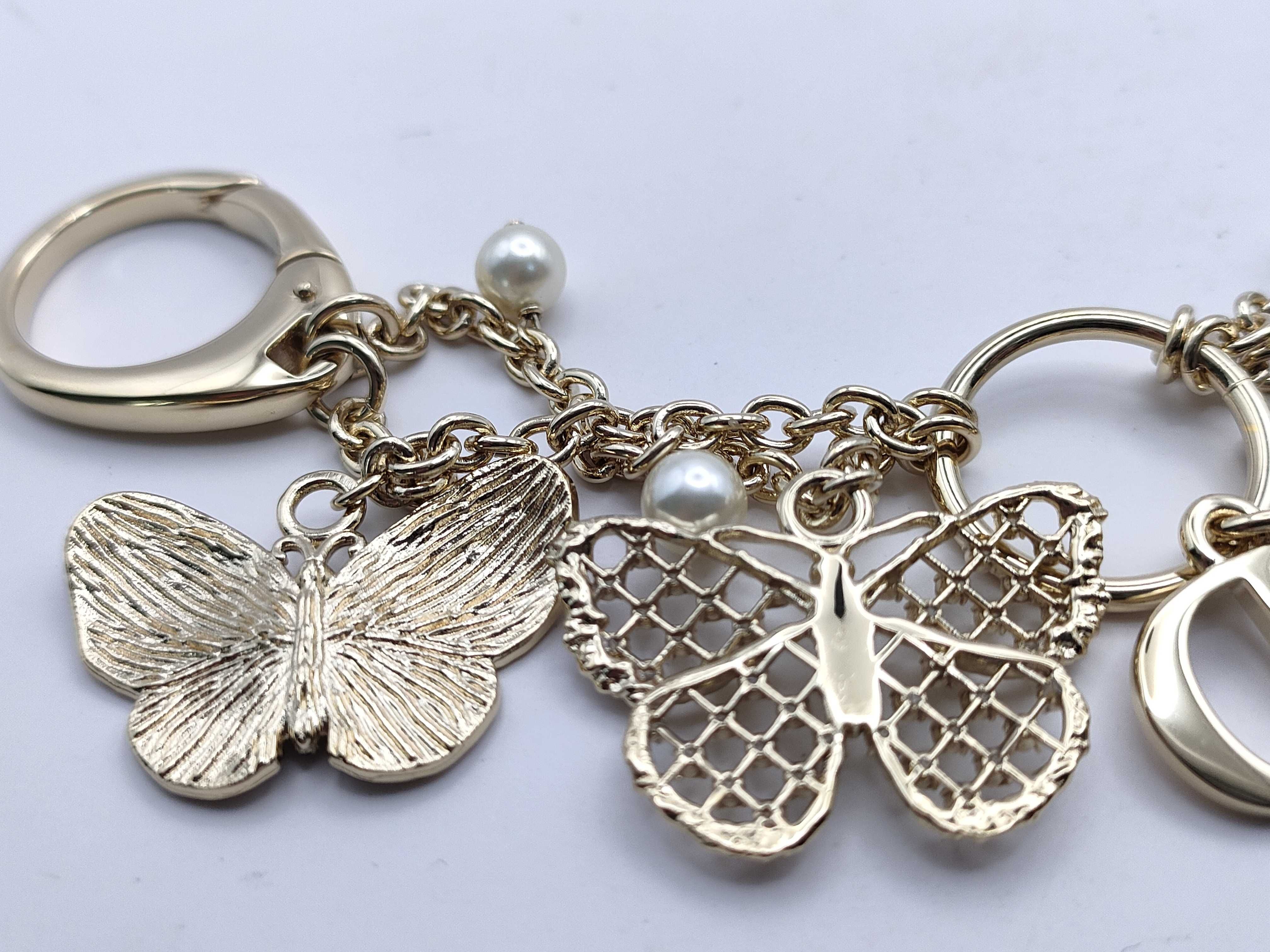 Butterfly Resin Pearl Charm — view 8