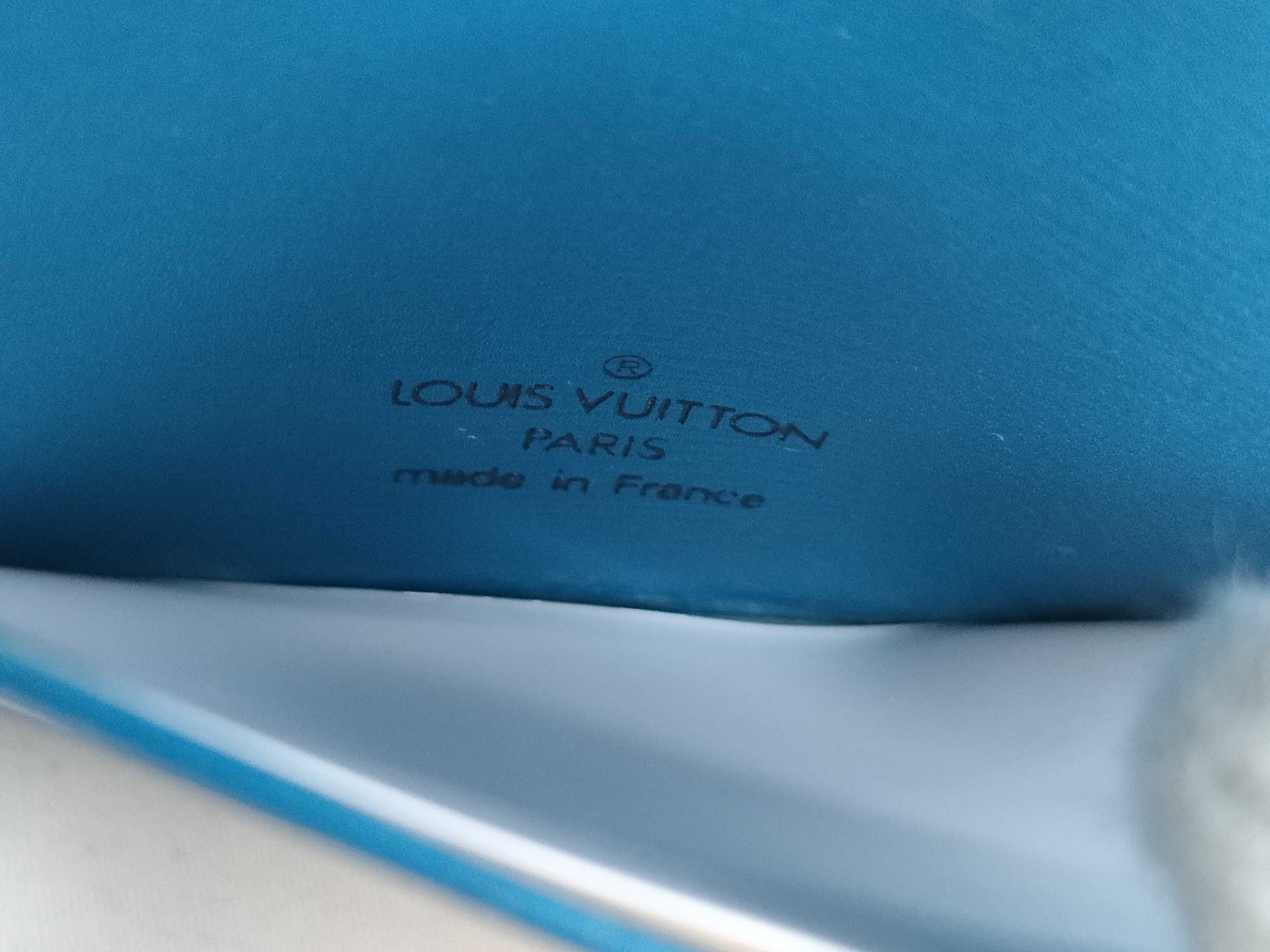 Epi Louis Vuitton Porte 2 Cartes Vertical M6320G SP1905 Epi Blue Card Case — view 11