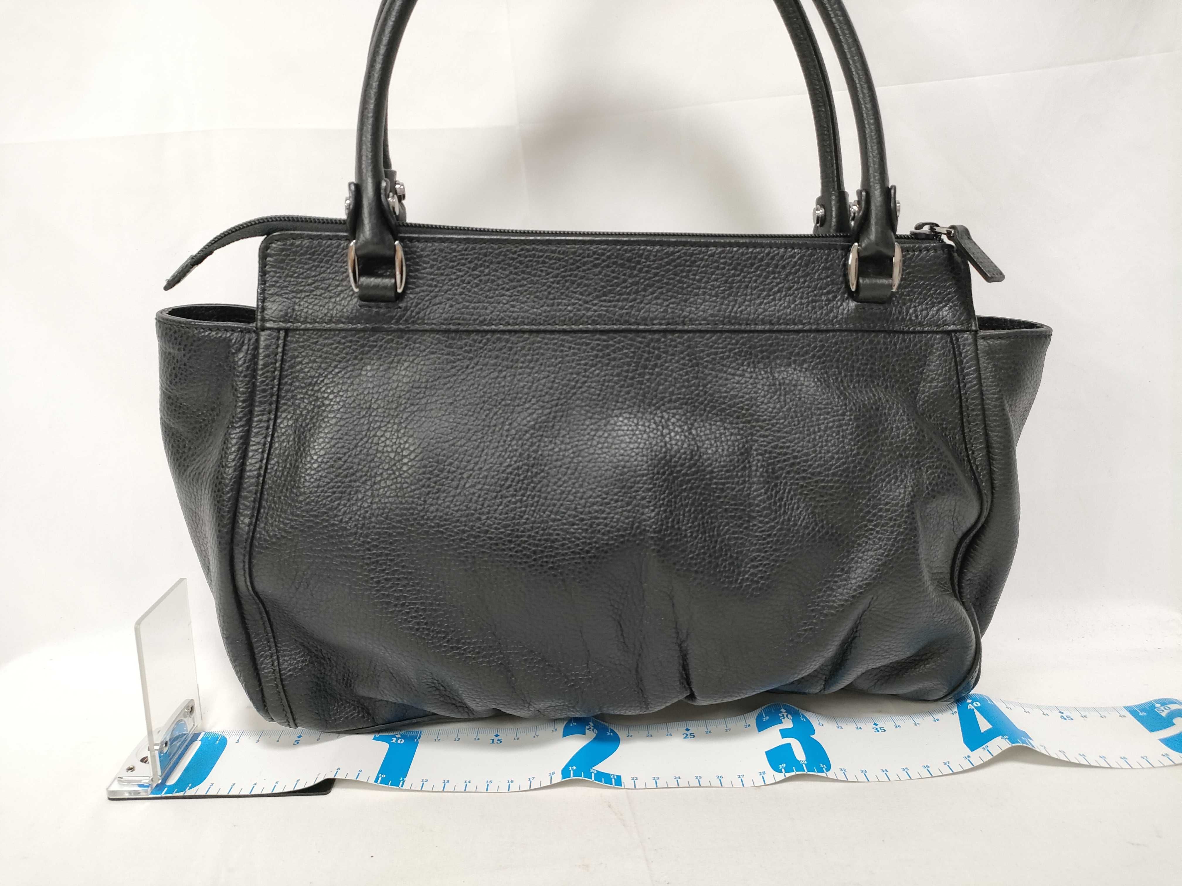 Black Leather D-Buckle Single-Shoulder Bag (Handbag) — view 2