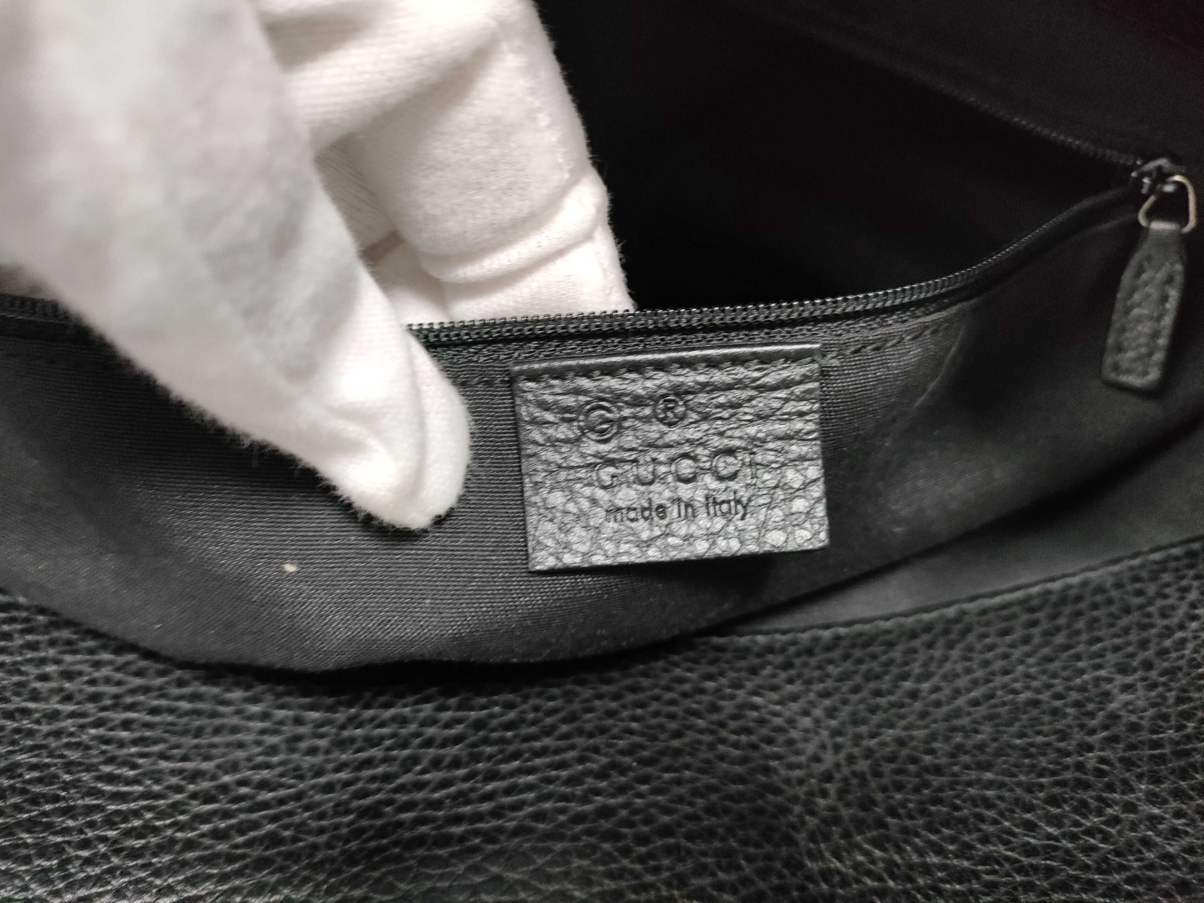 Black Leather D-Buckle Single-Shoulder Bag (Handbag) — view 14