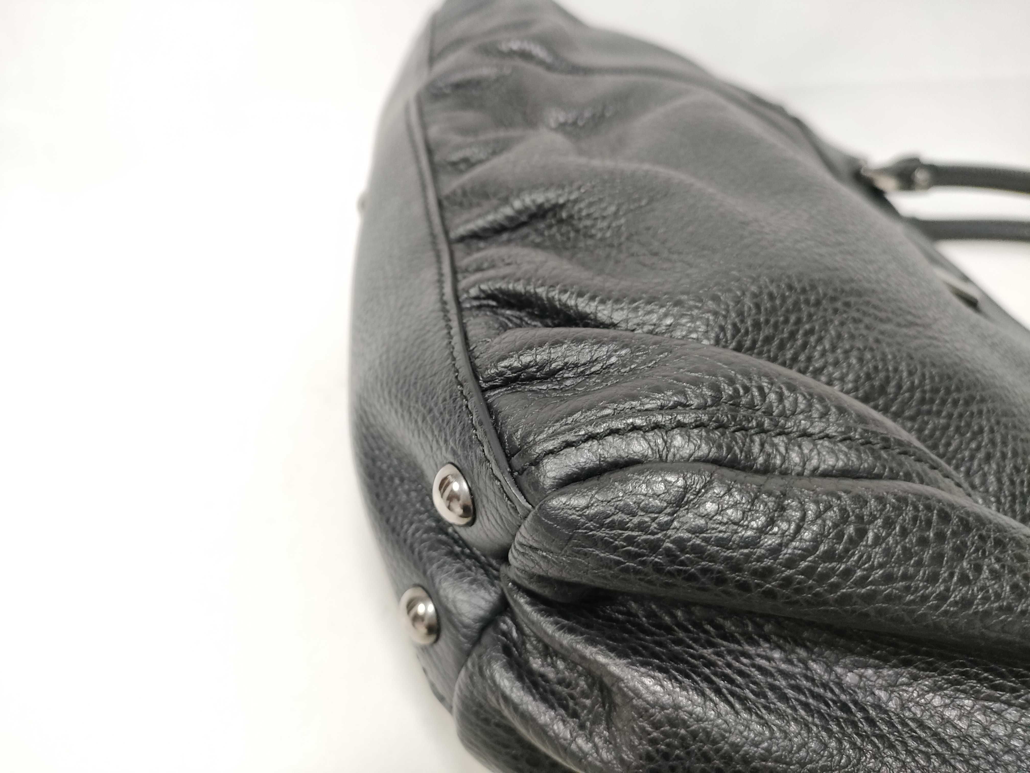 Black Leather D-Buckle Single-Shoulder Bag (Handbag) — view 4