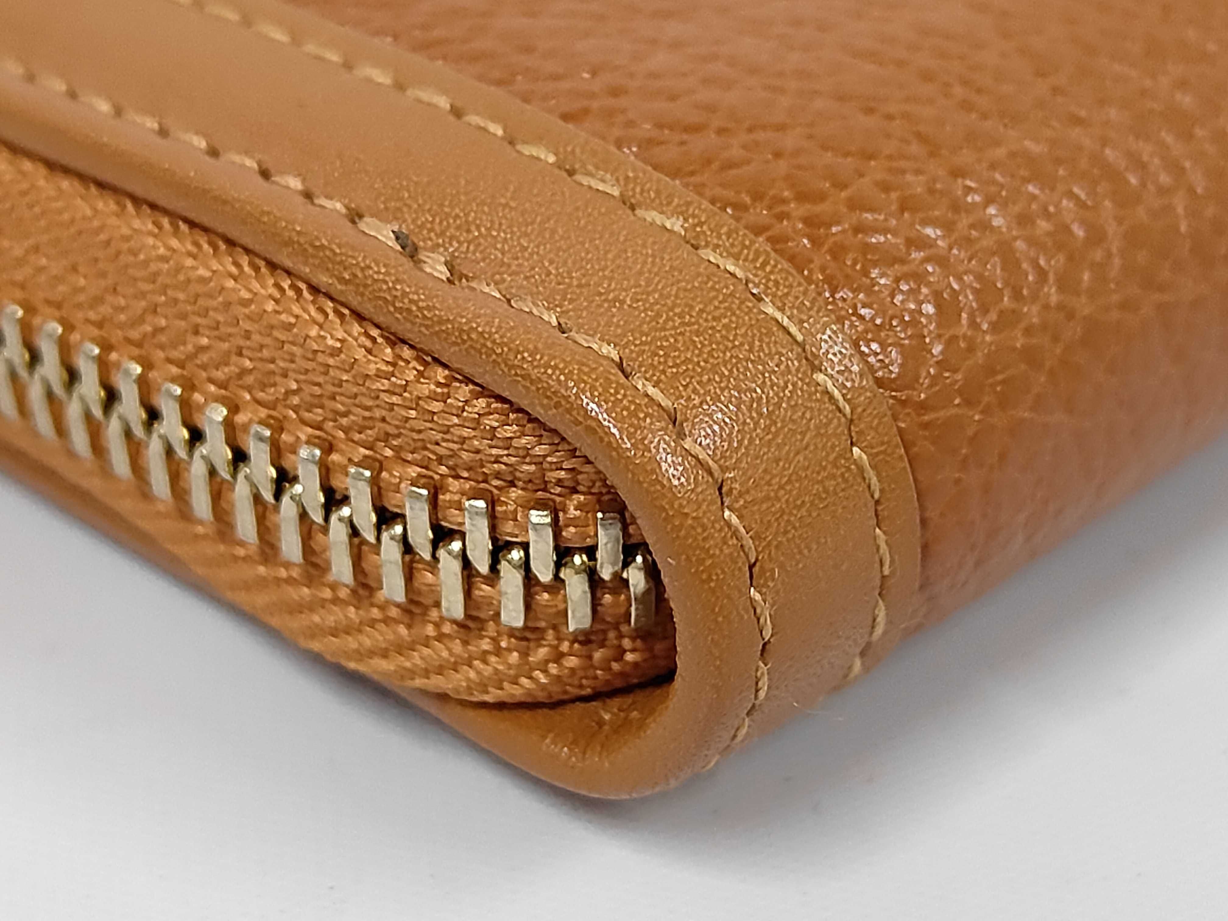 Coin Case — view 3