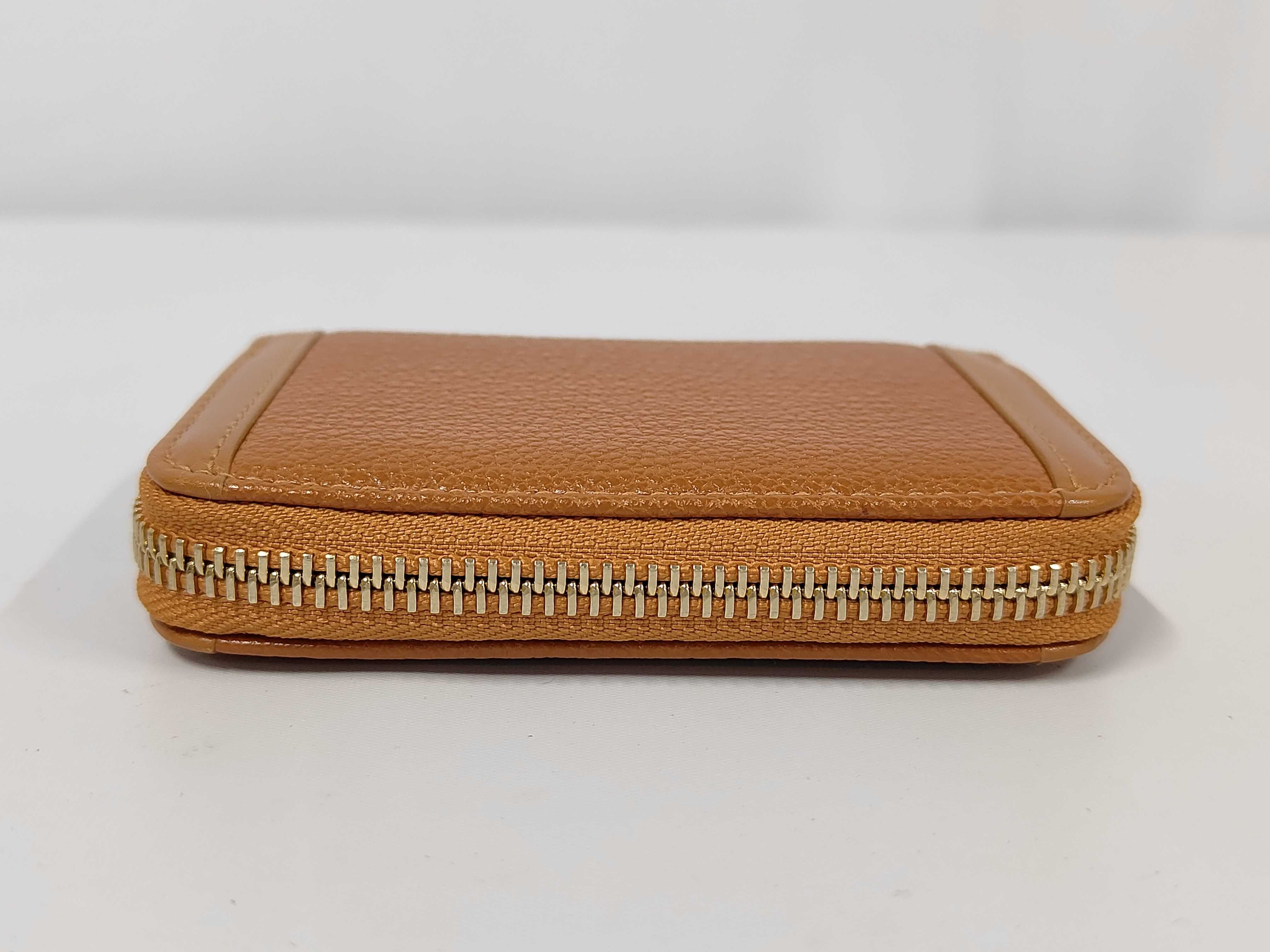 Coin Case — view 6