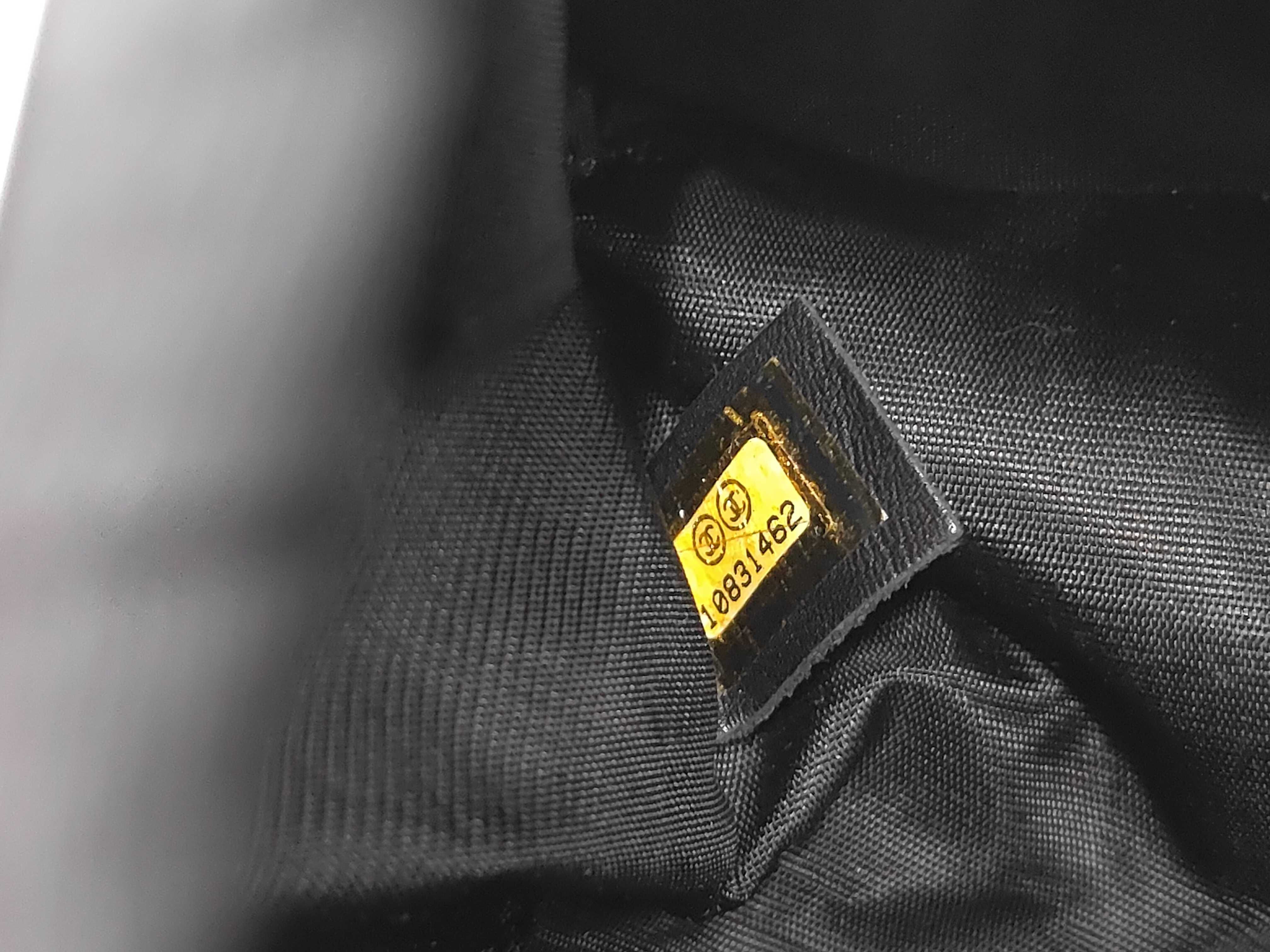 Vanity Tweed Chain Shoulder Bag (Serial Number 10s) - Includes card slots, stickers, and mirror. — view 11