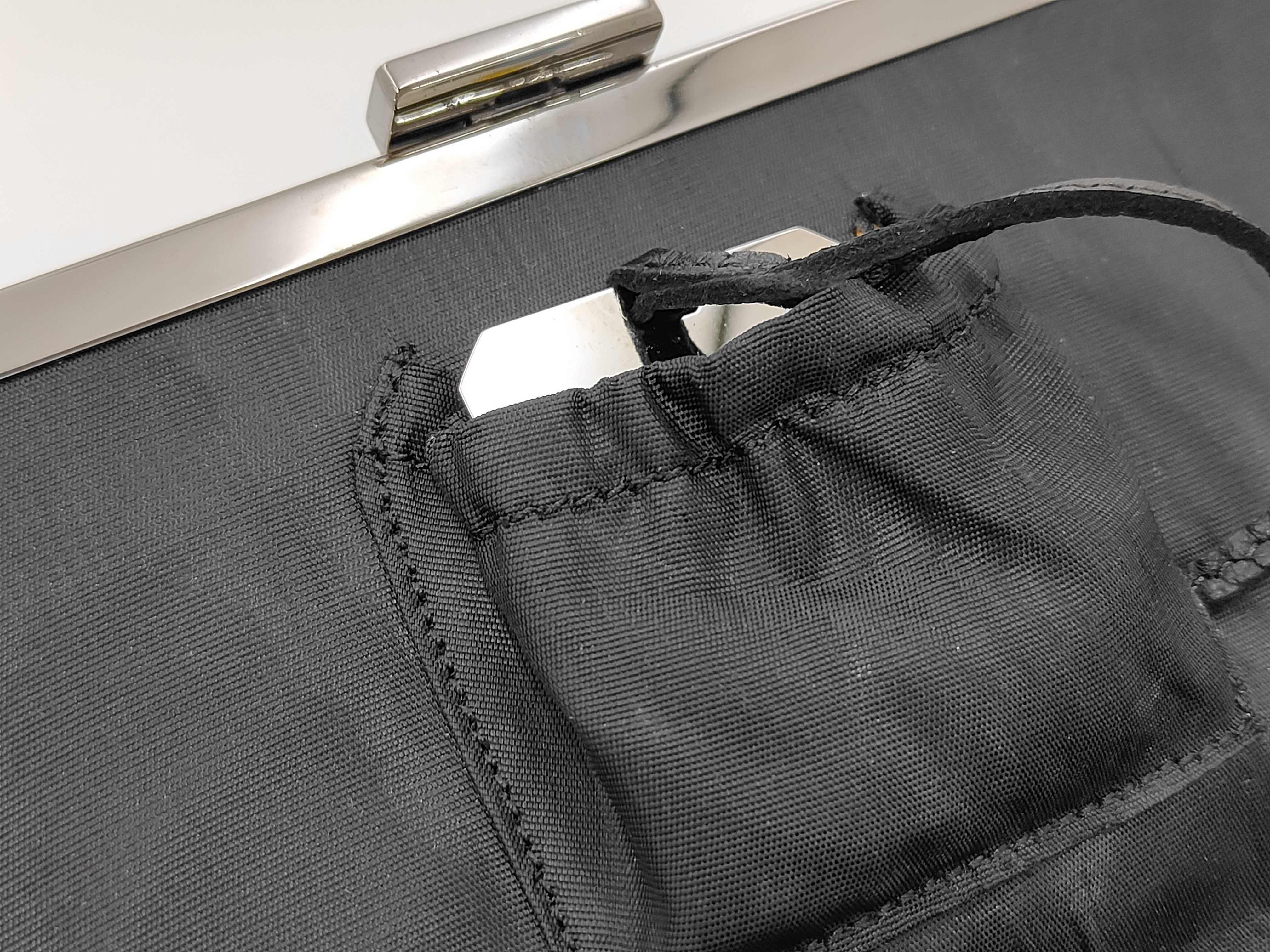 Vanity Tweed Chain Shoulder Bag (Serial Number 10s) - Includes card slots, stickers, and mirror. — view 9