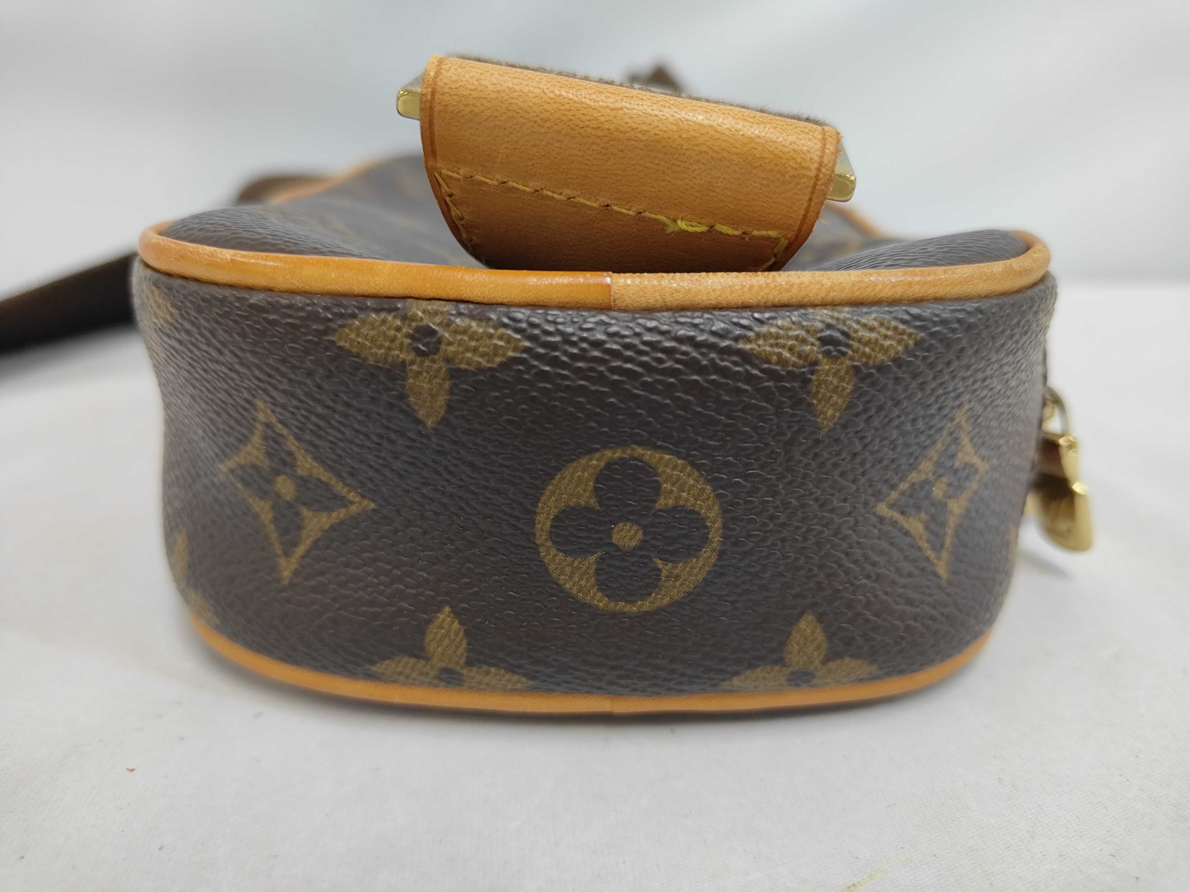 Monogram Pochette Gange CA0020 Shoulder Bag — view 4