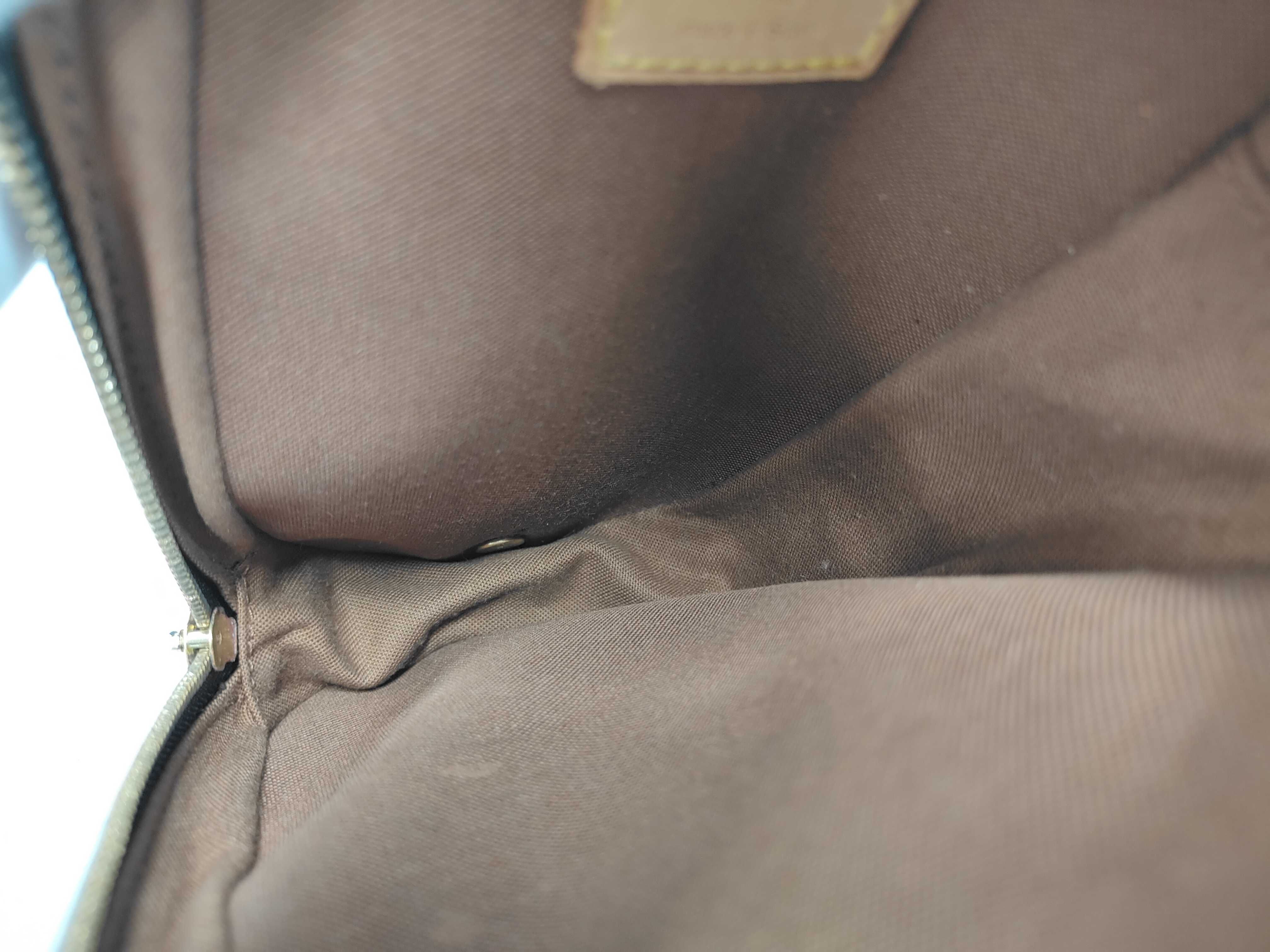 Monogram Pochette Gange CA0020 Shoulder Bag — view 8