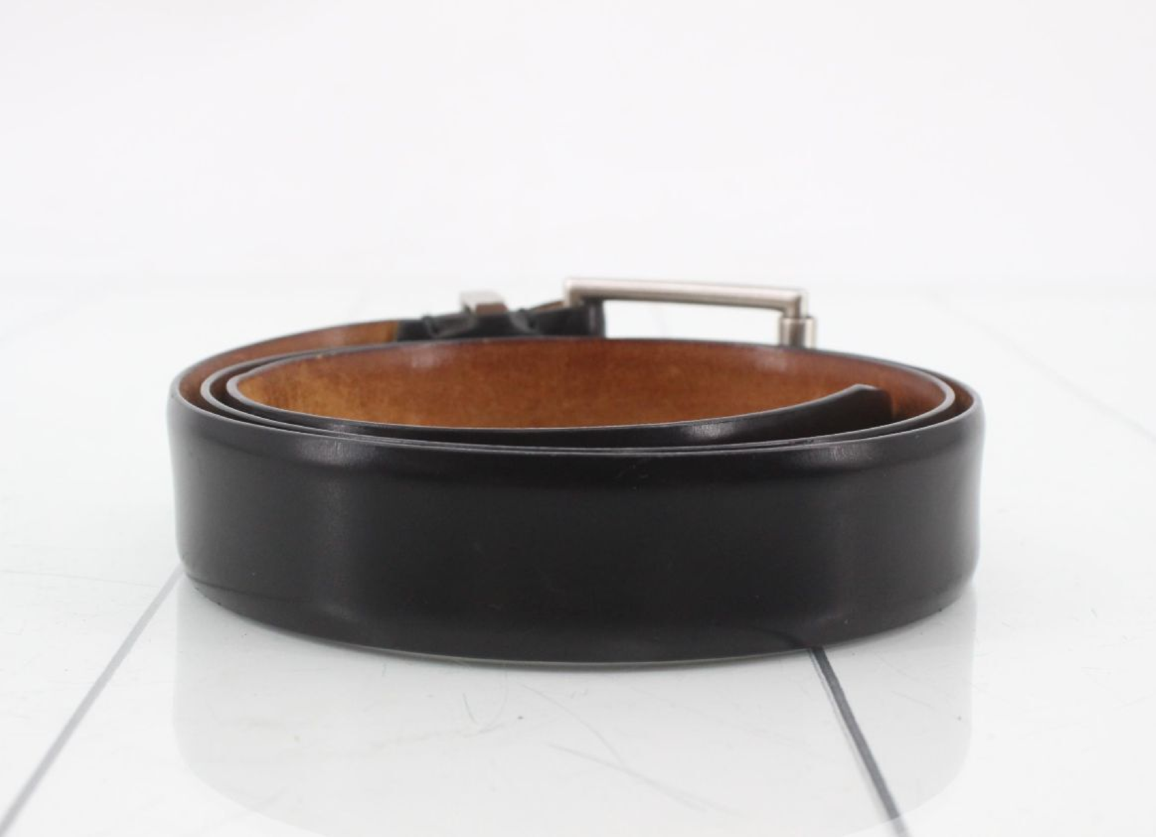 leather belt — view 2