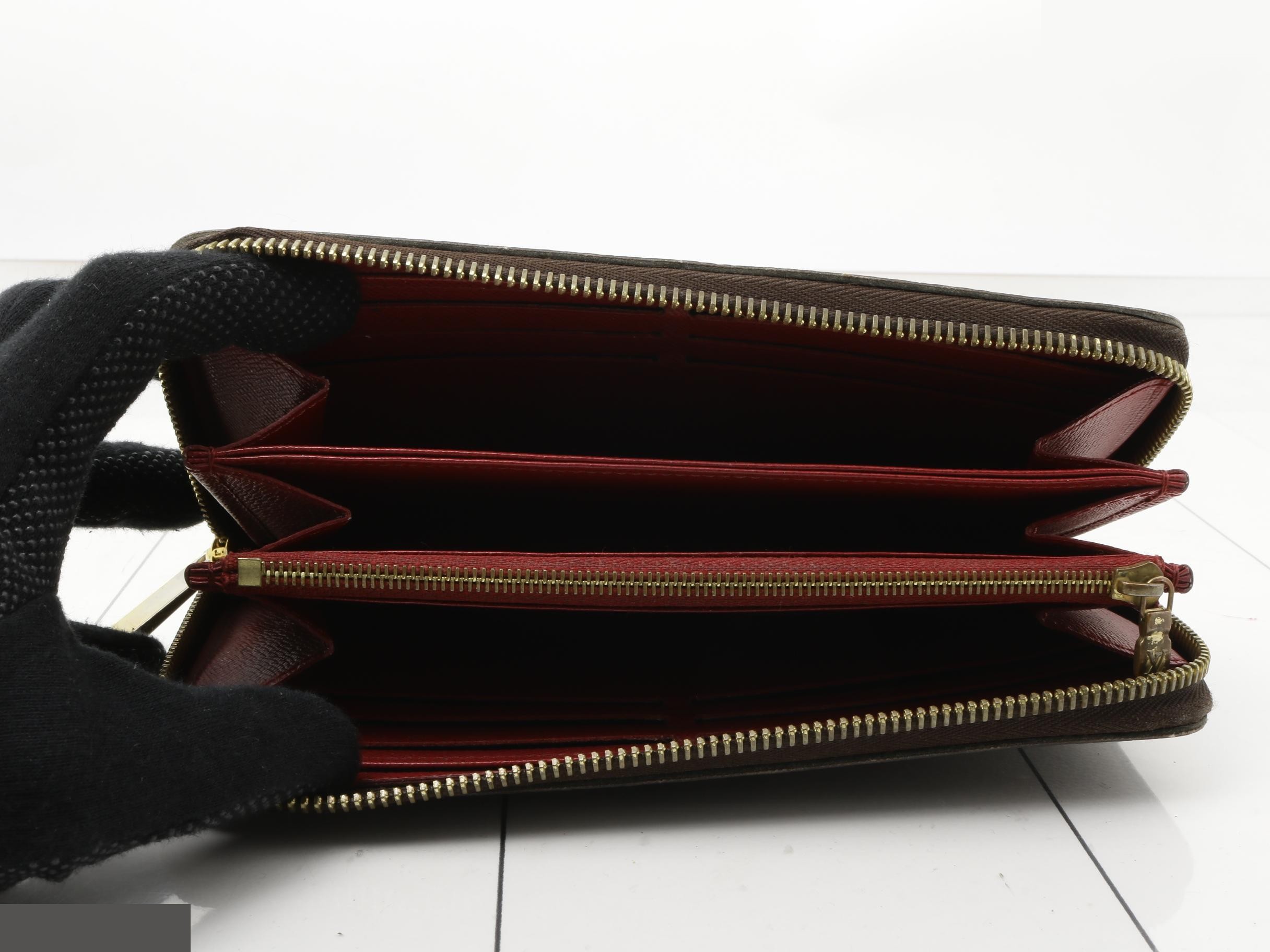 Zippy Wallet — view 4