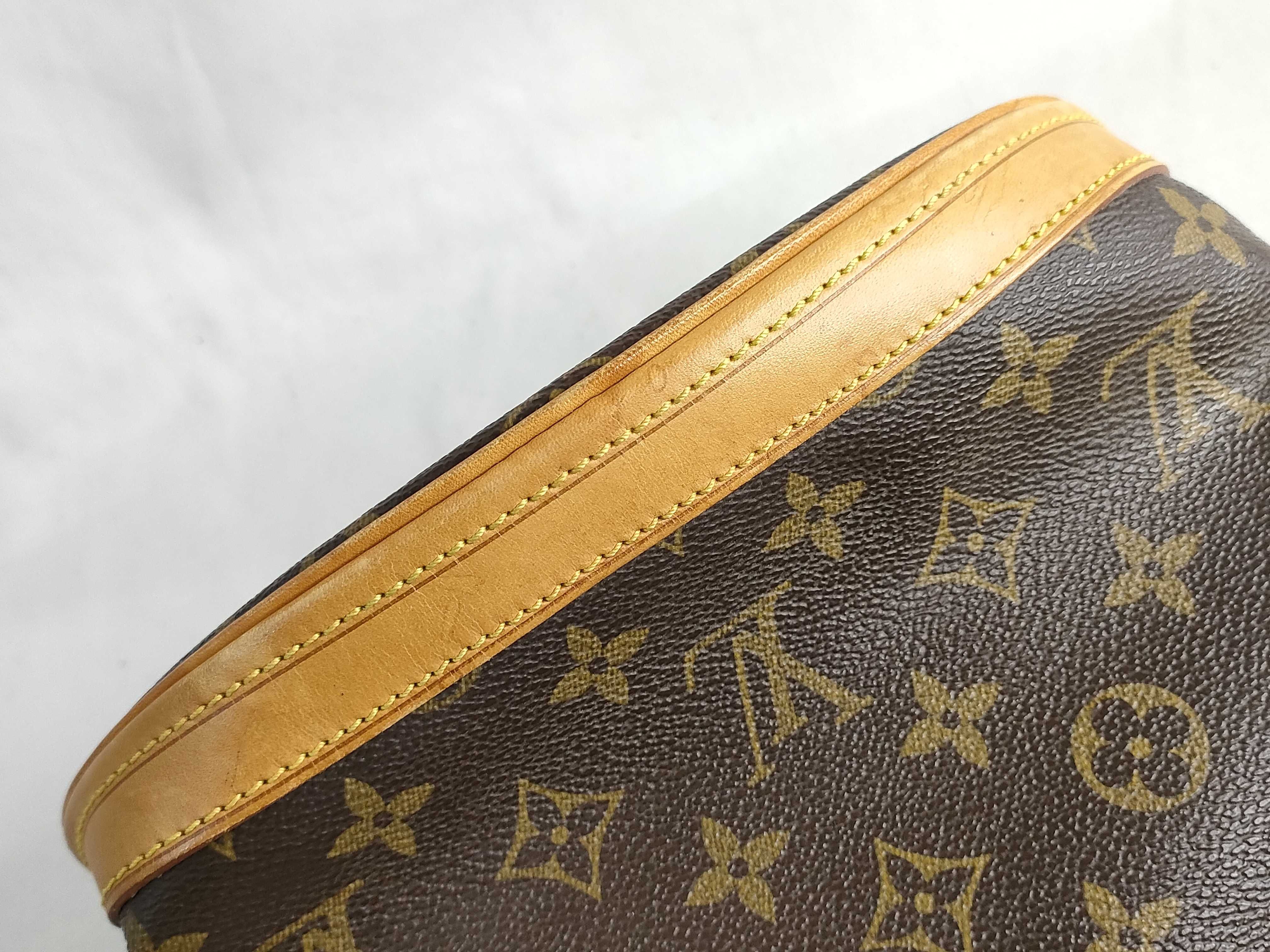 Monogram LV Monogram Bucket PM Tote Bag — view 13