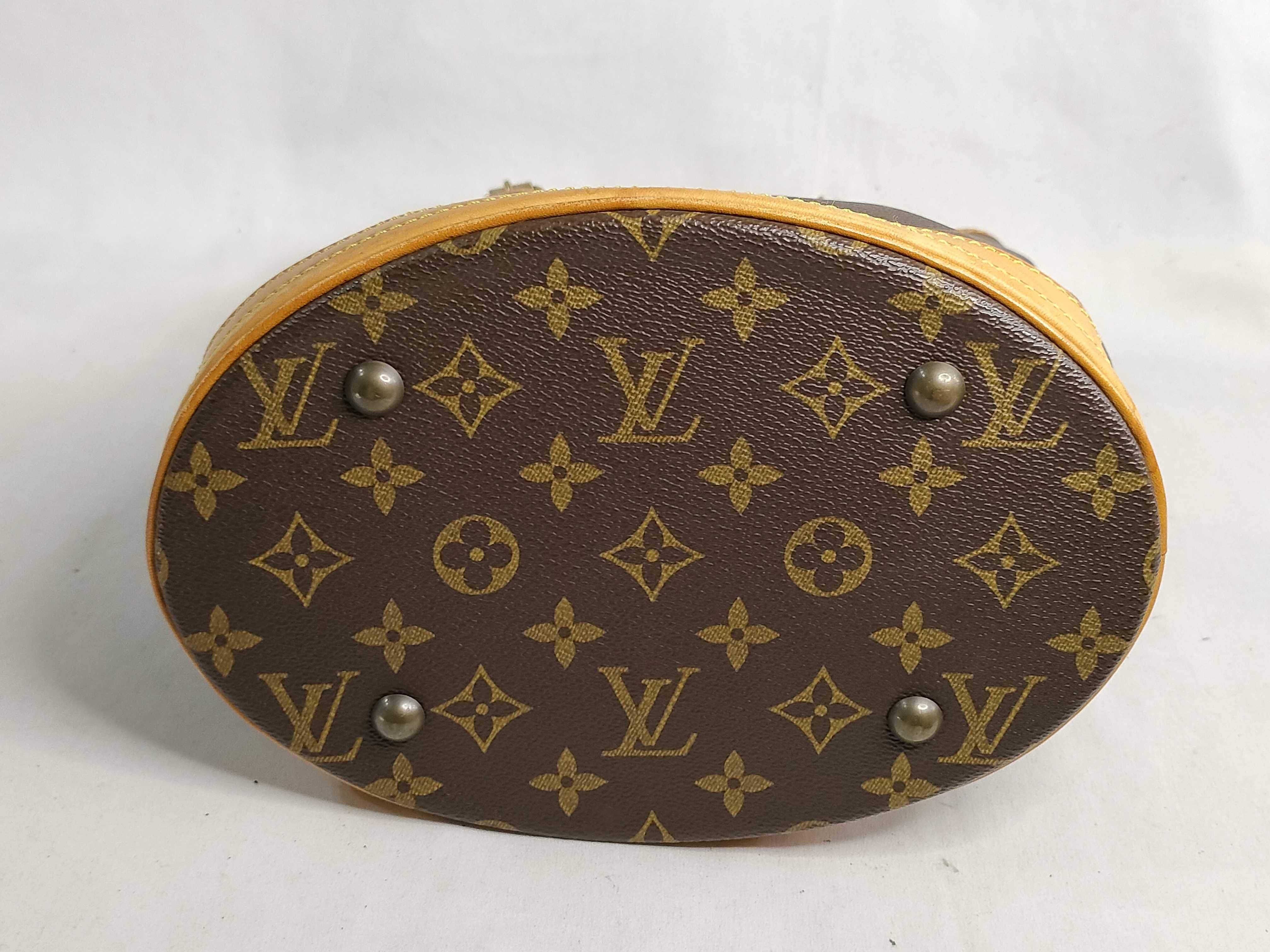 Monogram LV Monogram Bucket PM Tote Bag — view 7