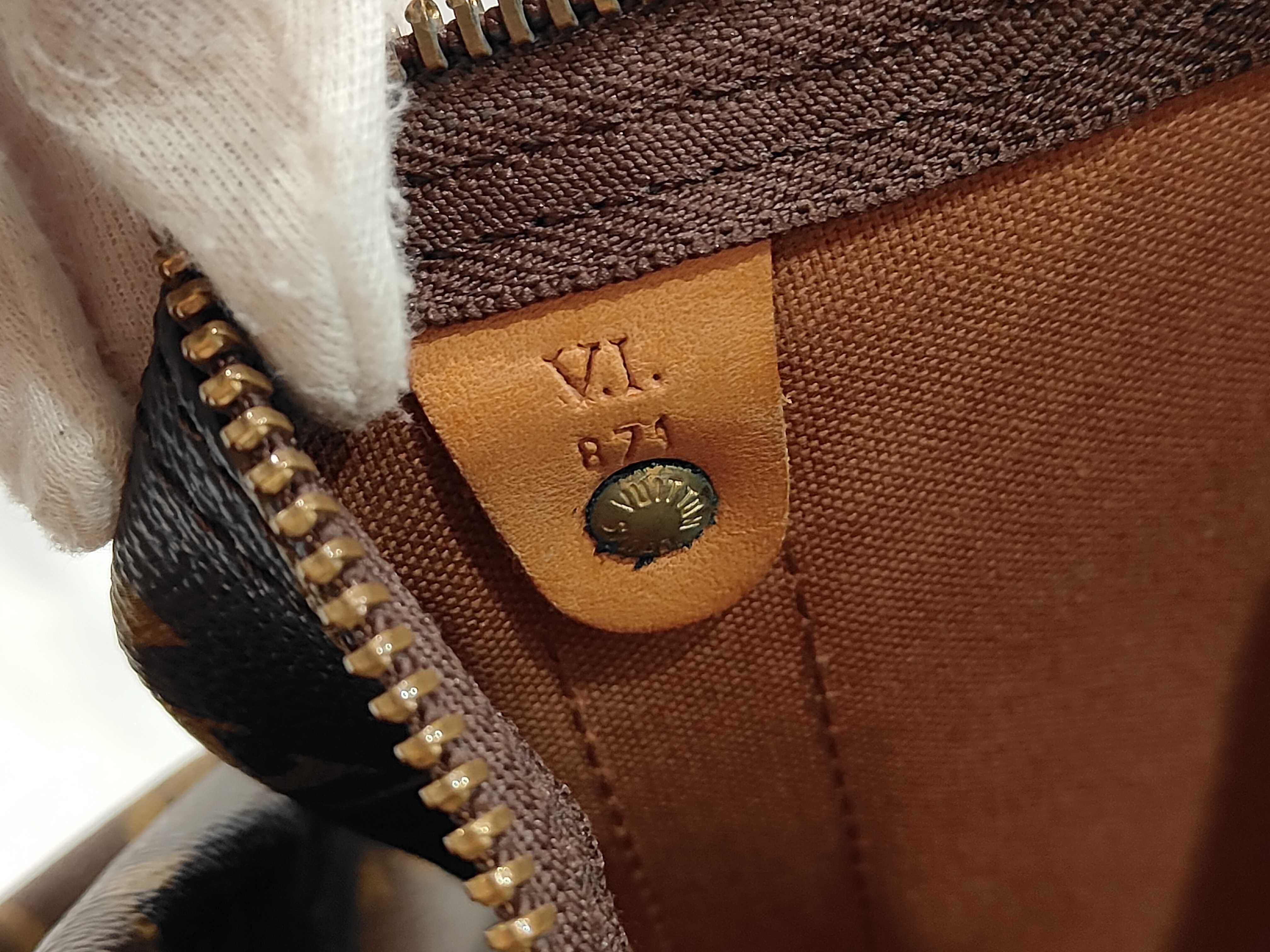 Monogram M41426 Keepall 50 Boston Bag — view 14