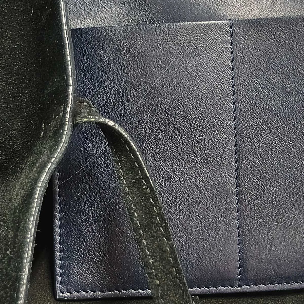 Cabas Phantom Leather x Suede Tote Bag, Navy x Black — view 15