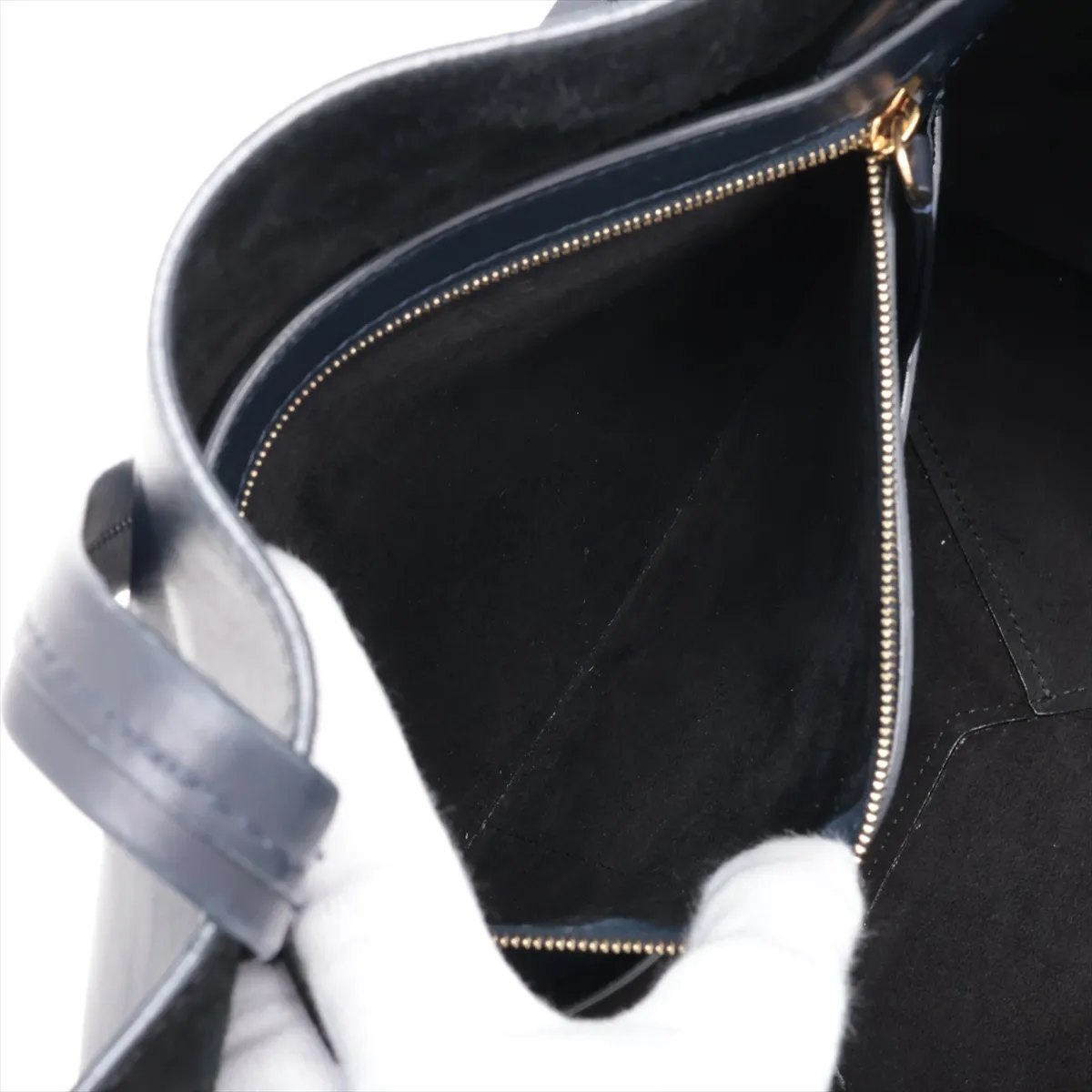 Cabas Phantom Leather x Suede Tote Bag, Navy x Black — view 8