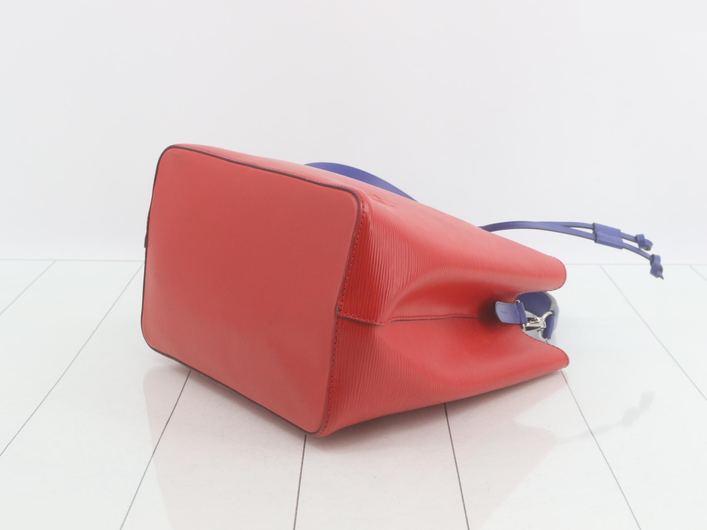 Strap included. Epi NeoNoe M54365 IC — view 6