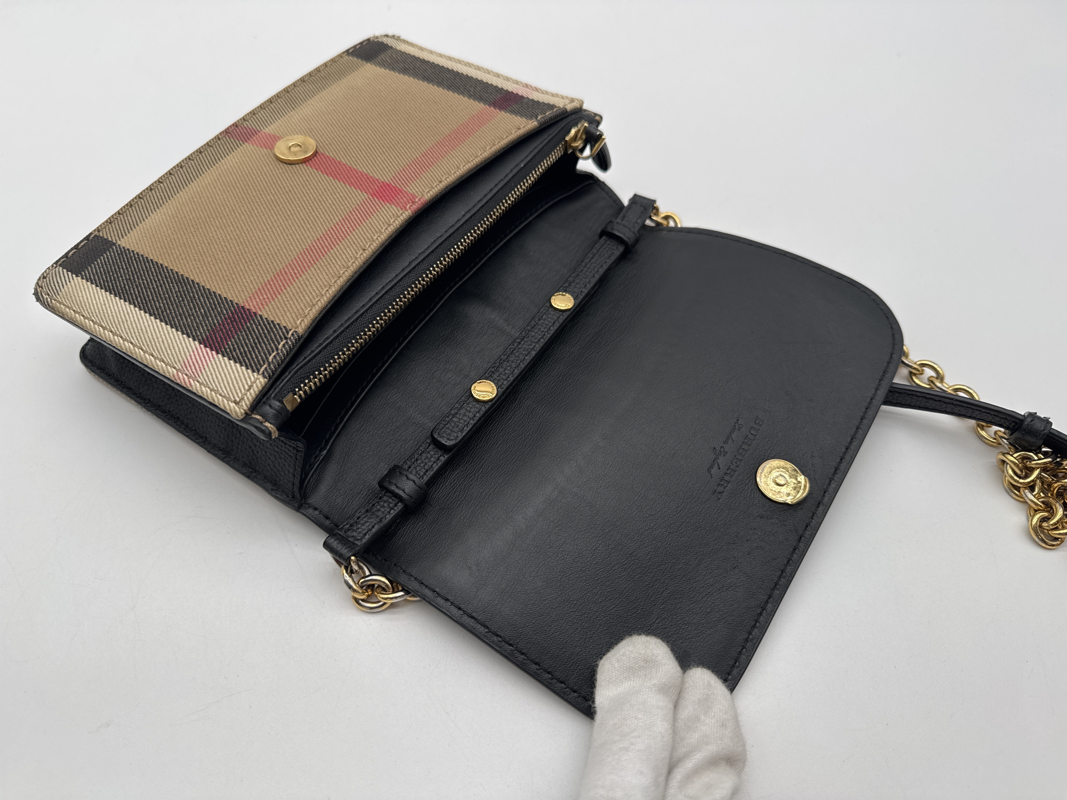 Hampshire Nova Check Shoulder Bag — view 9