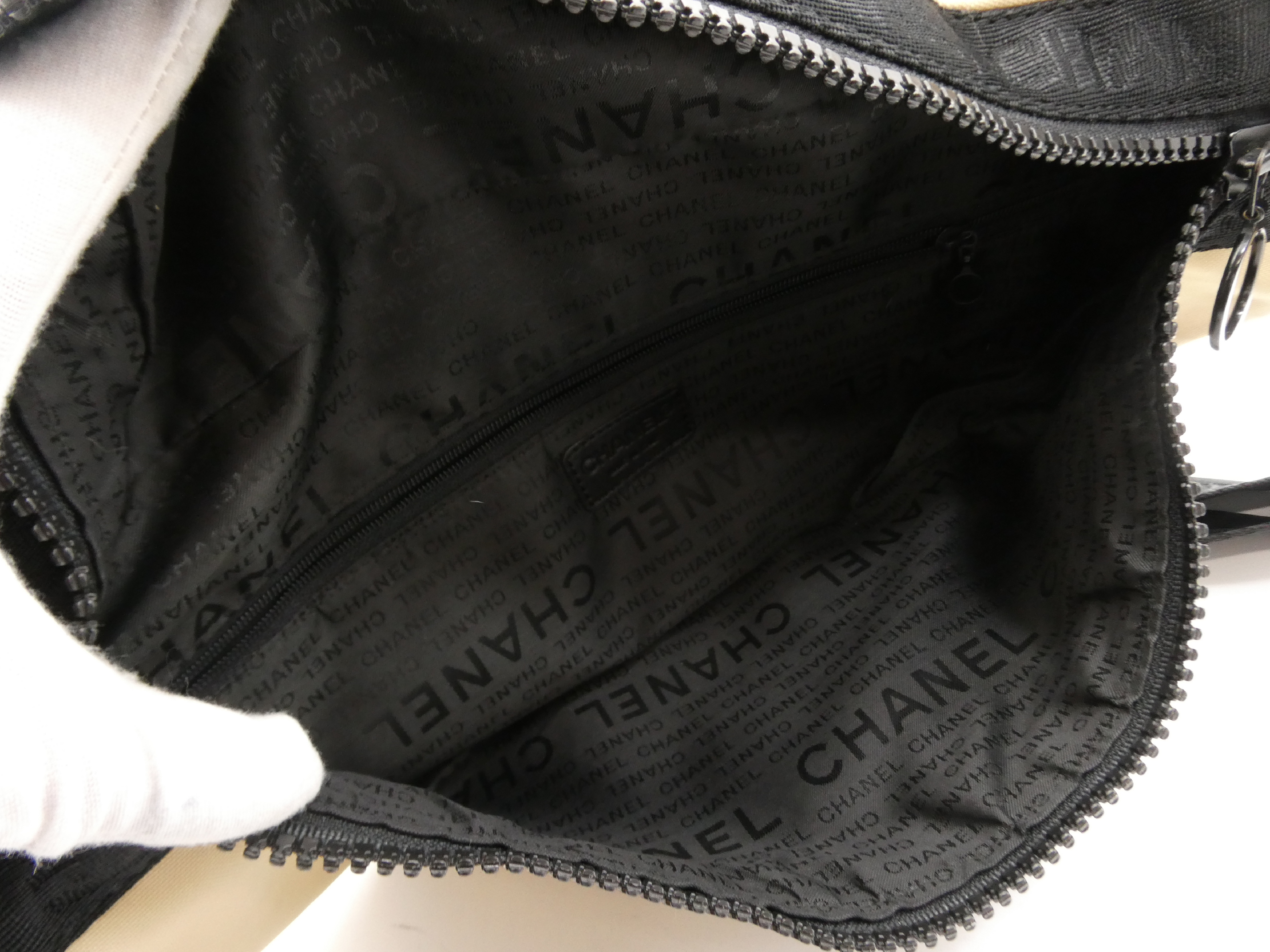 Sport Coco Mark Nylon Canvas Rubber Waist Bag — view 7