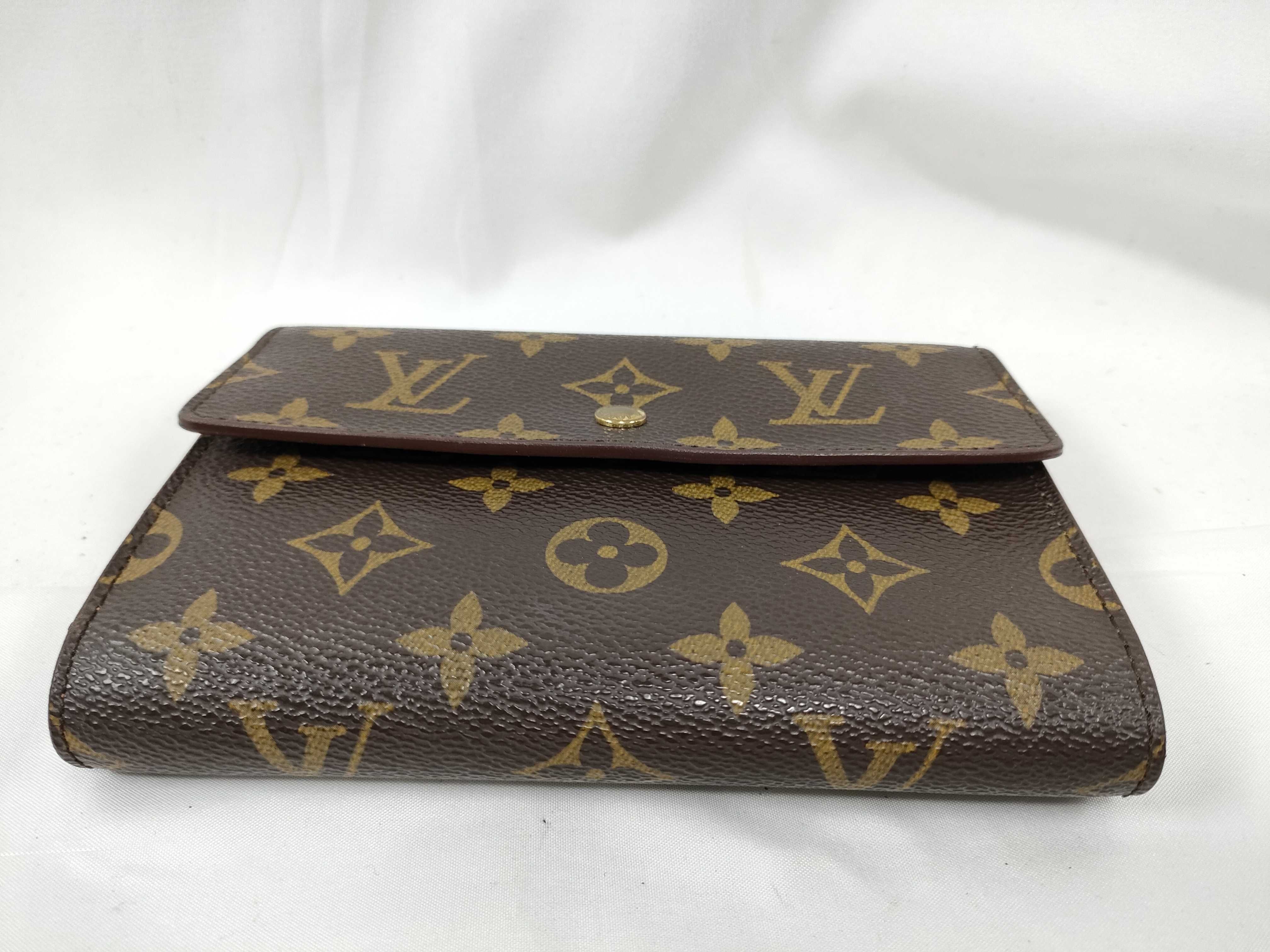 Monogram Vuitton Papier Wallet — view 3