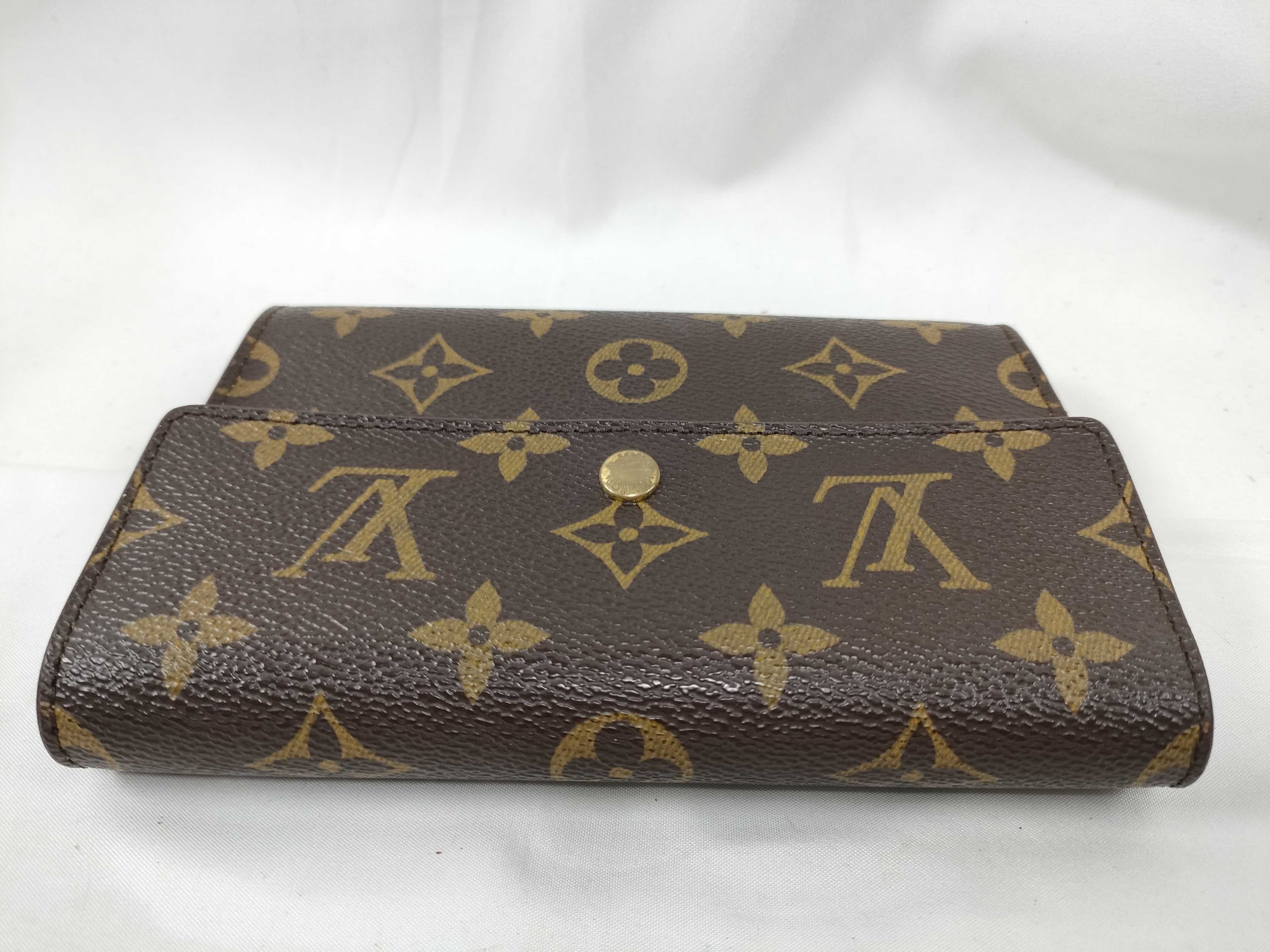 Monogram Vuitton Papier Wallet — view 6