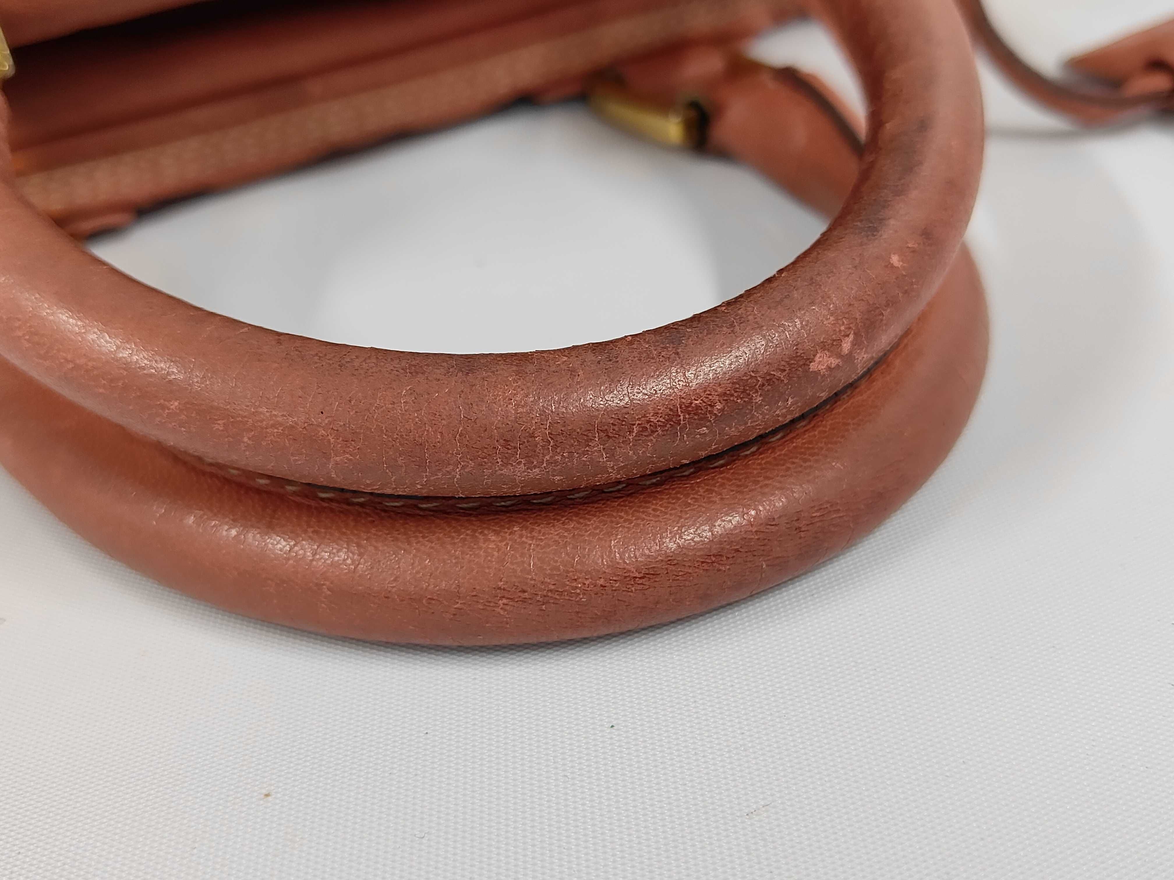 Amazona Leather Anagram Pink Handbag — view 5
