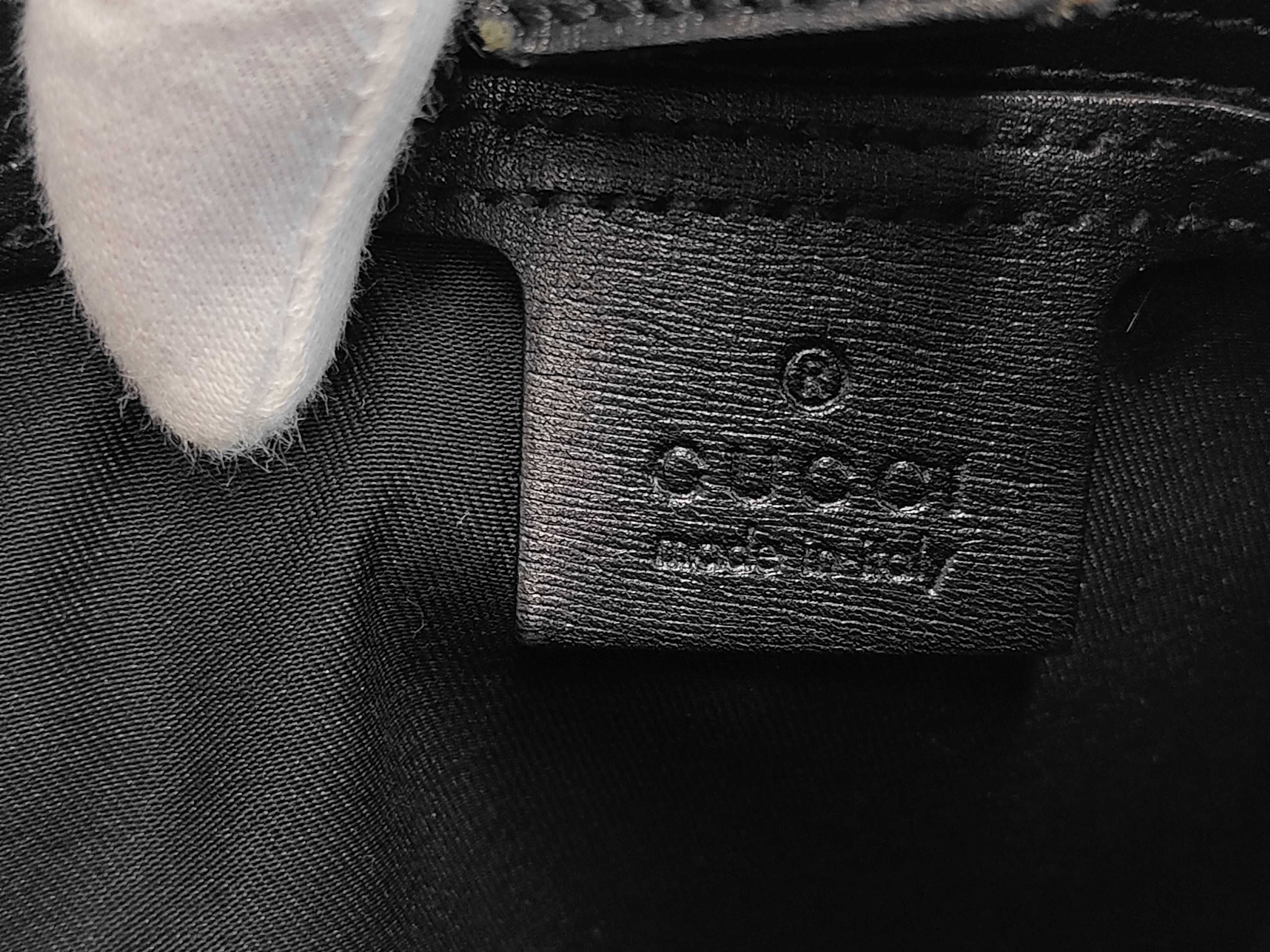 GG Supreme Tote Bag (White x Black) — view 7