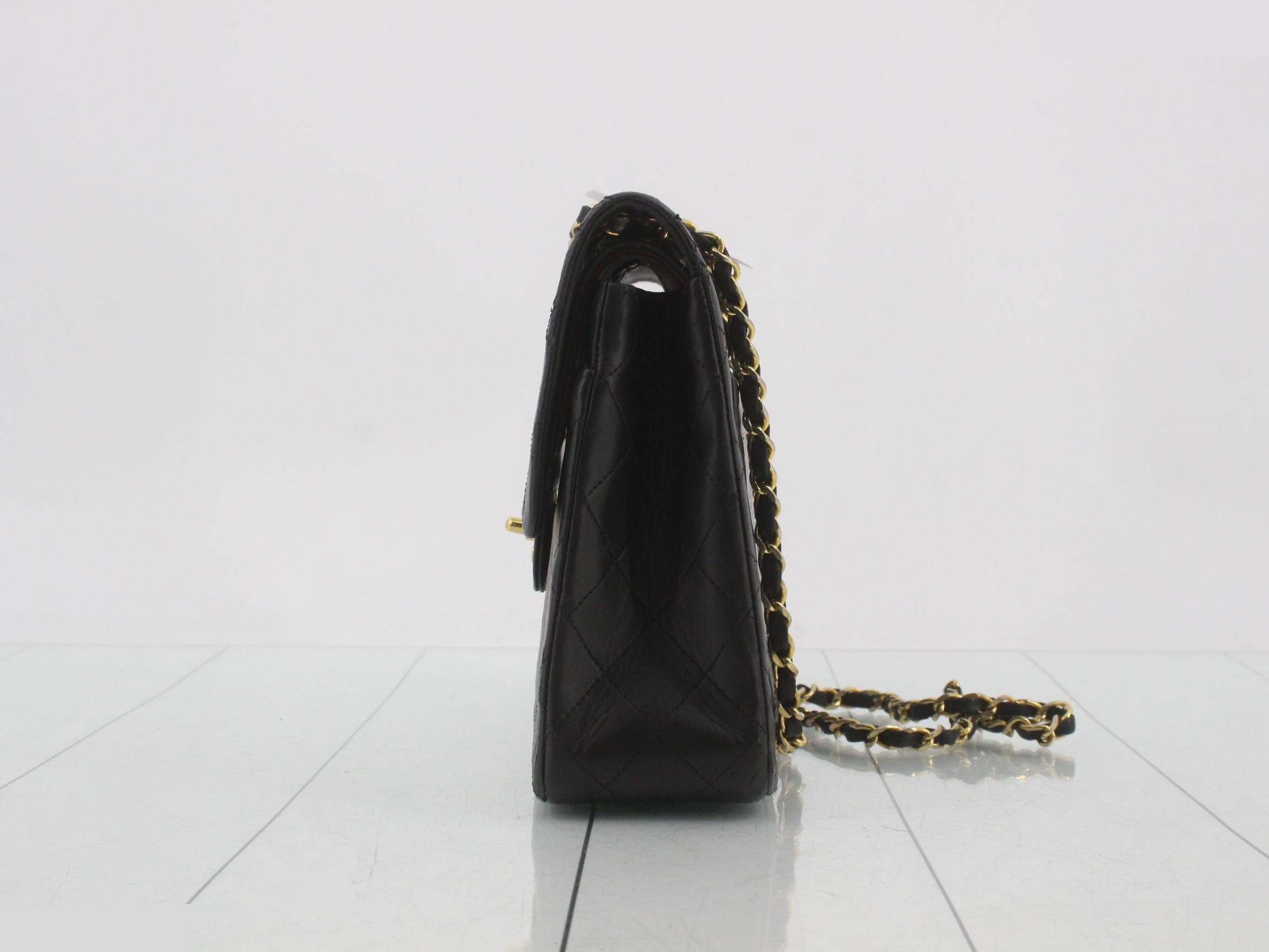 Matelassé 25 Lambskin Double Flap Double Chain Shoulder Bag Gold Hardware — view 3