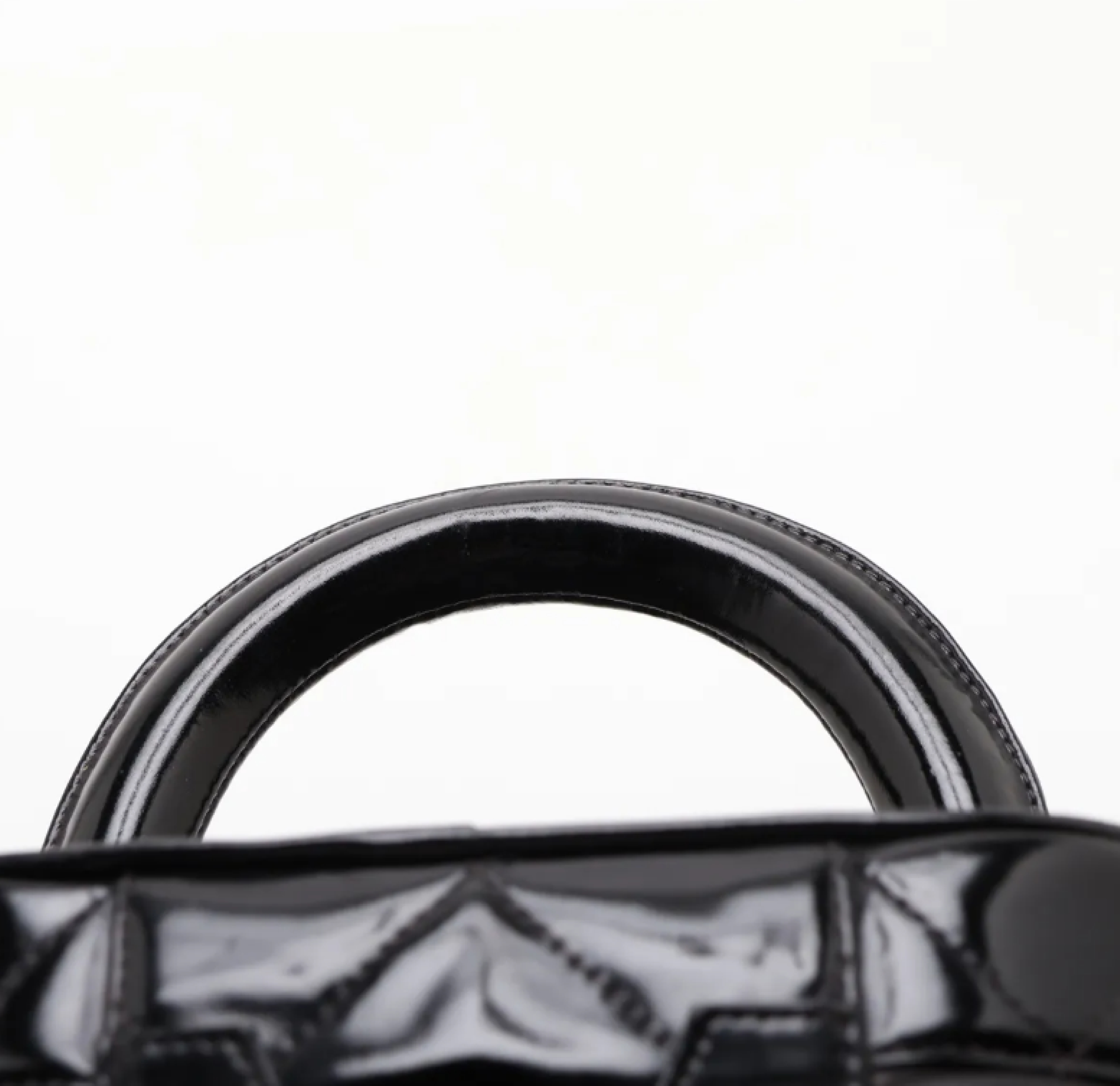 Matelassé Patent Leather Vanity Bag (with seal, serial number 4) — view 6