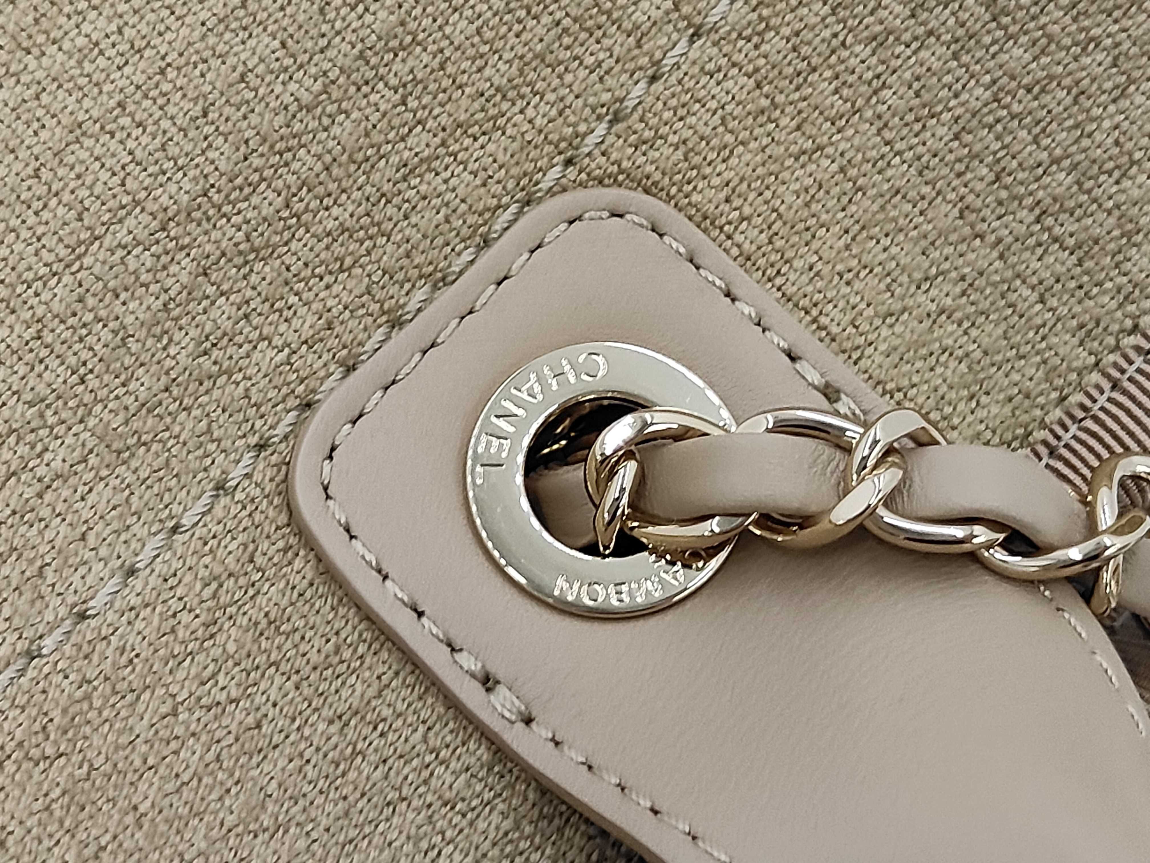 Deauville 2-Way Tote Bag (Random Plate, Pouch Missing) — view 7