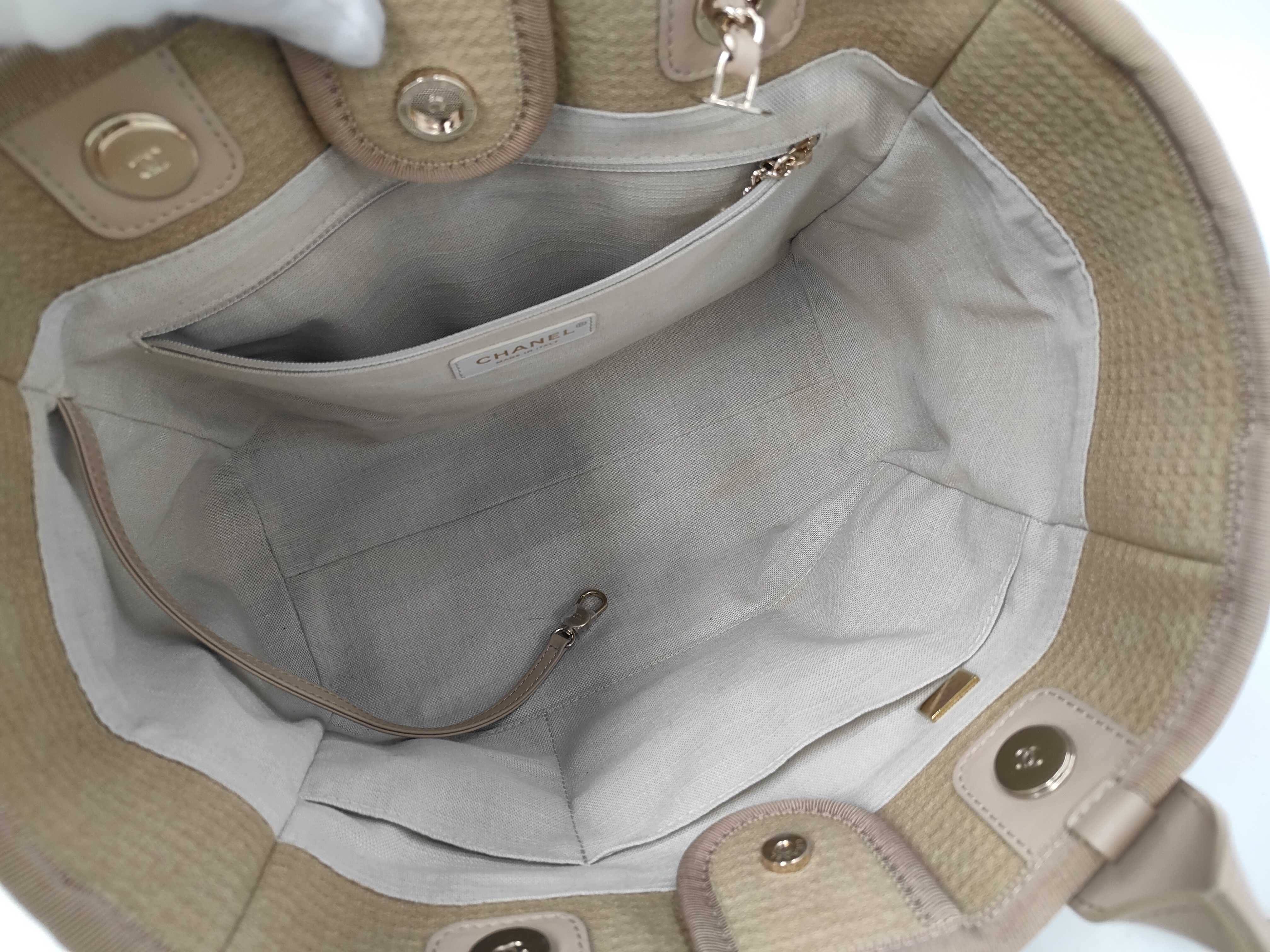 Deauville 2-Way Tote Bag (Random Plate, Pouch Missing) — view 9