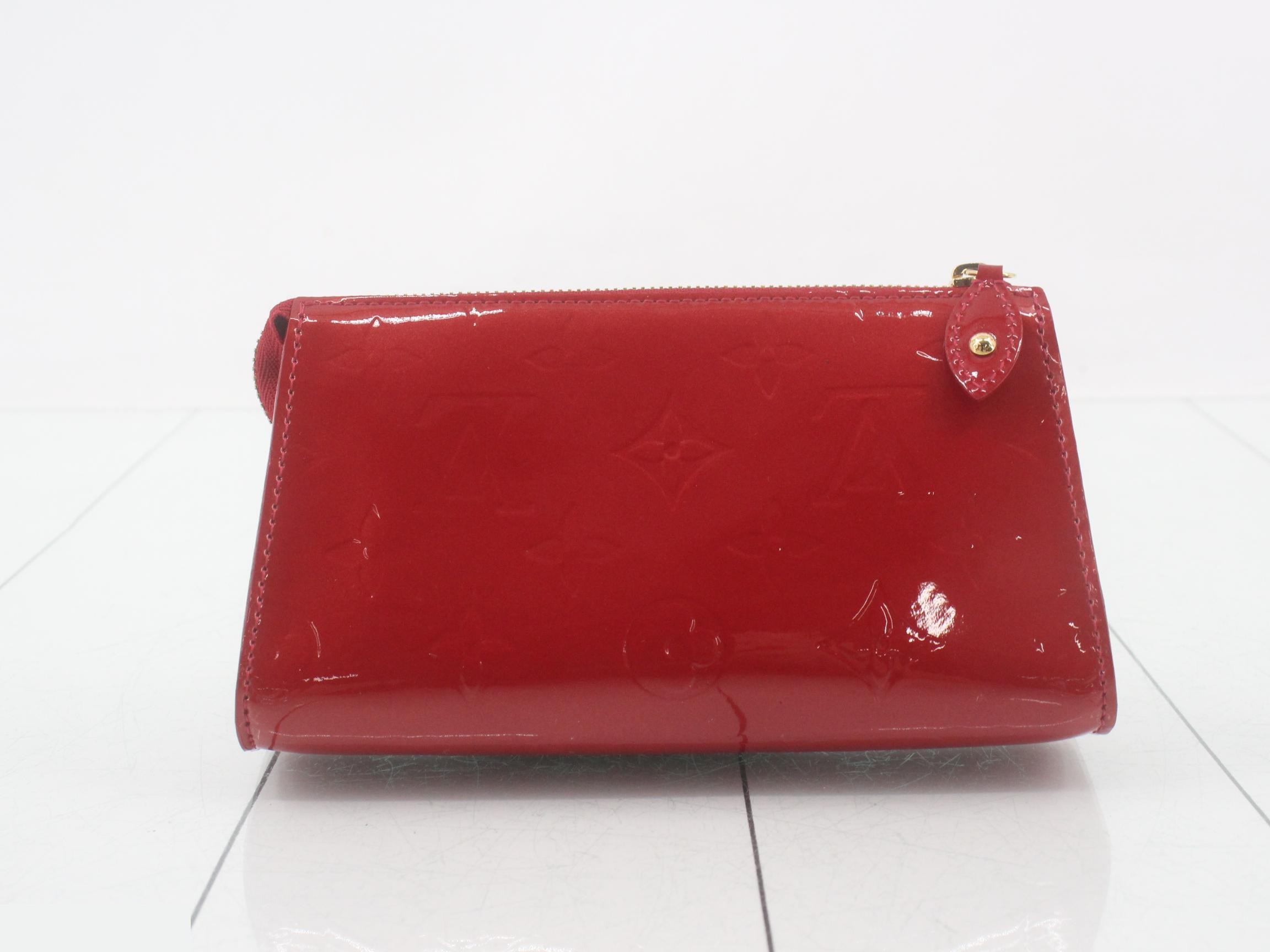Makeup pouch — view 2