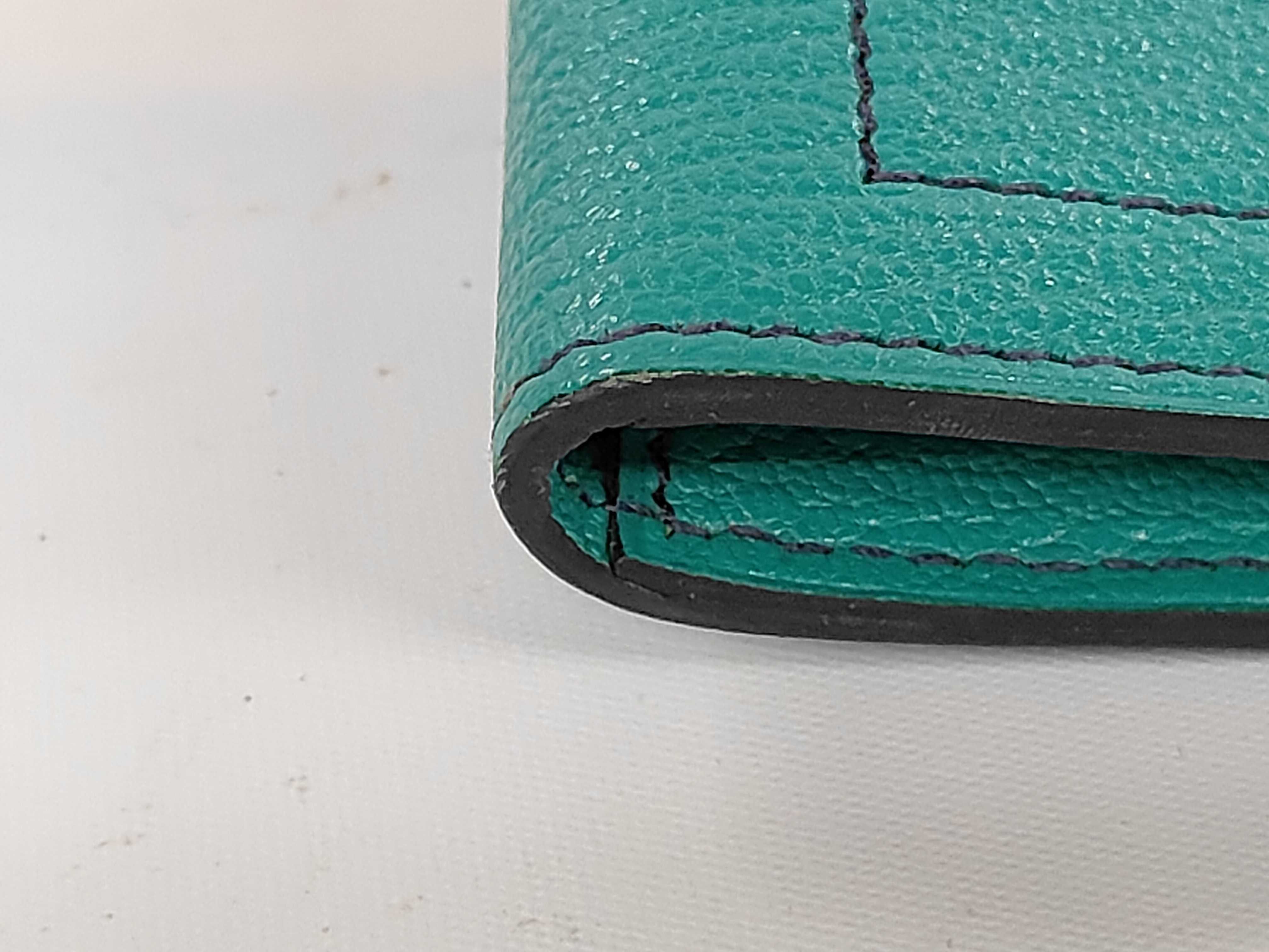 Green Calfskin In-the-Loop Key Case/Keychain (D Stamp) — view 2