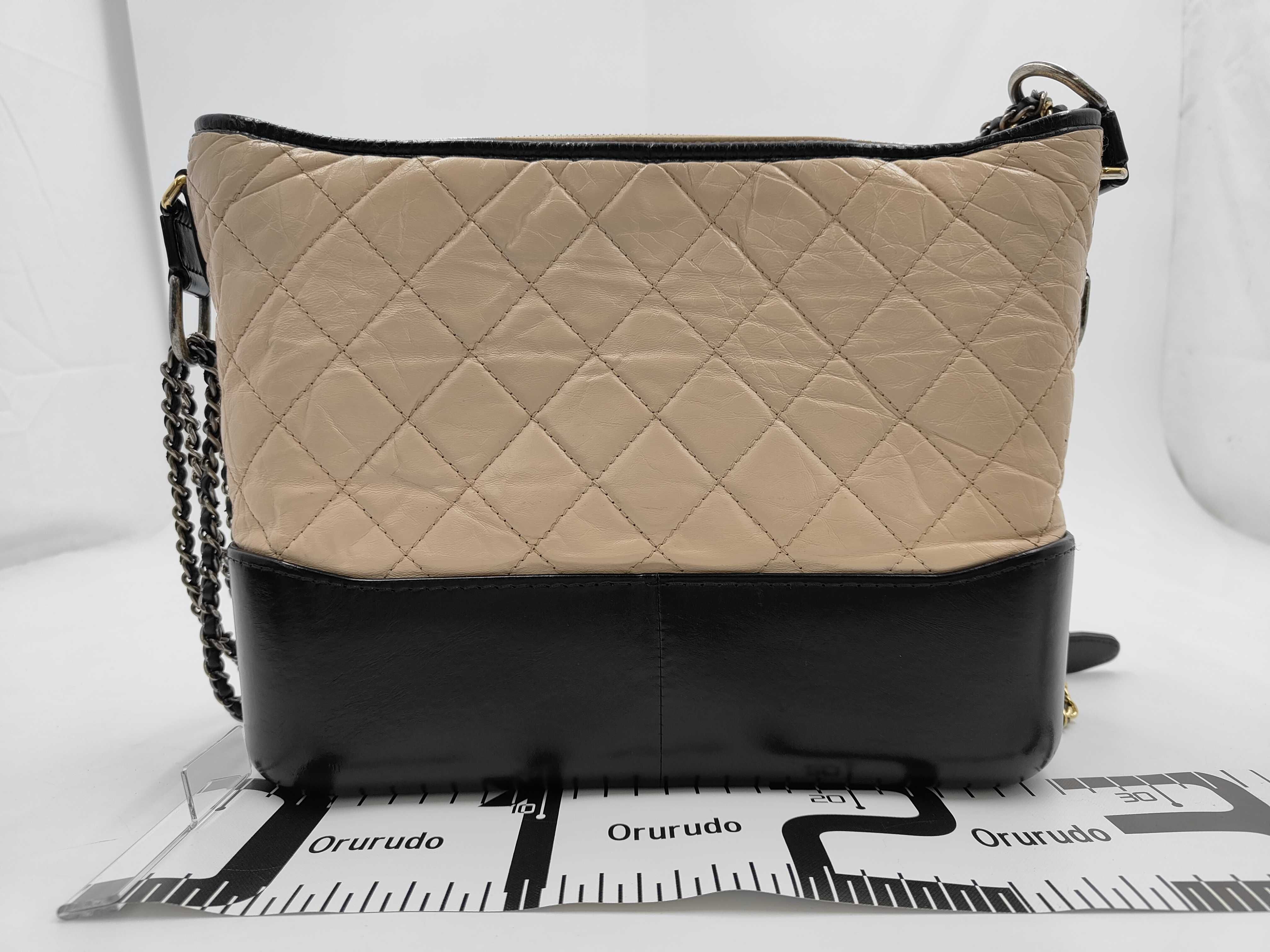 A93824 Gabrielle de Chanel Large Shoulder Bag 24178968 Dust Bag Shoulder Bag — view 2