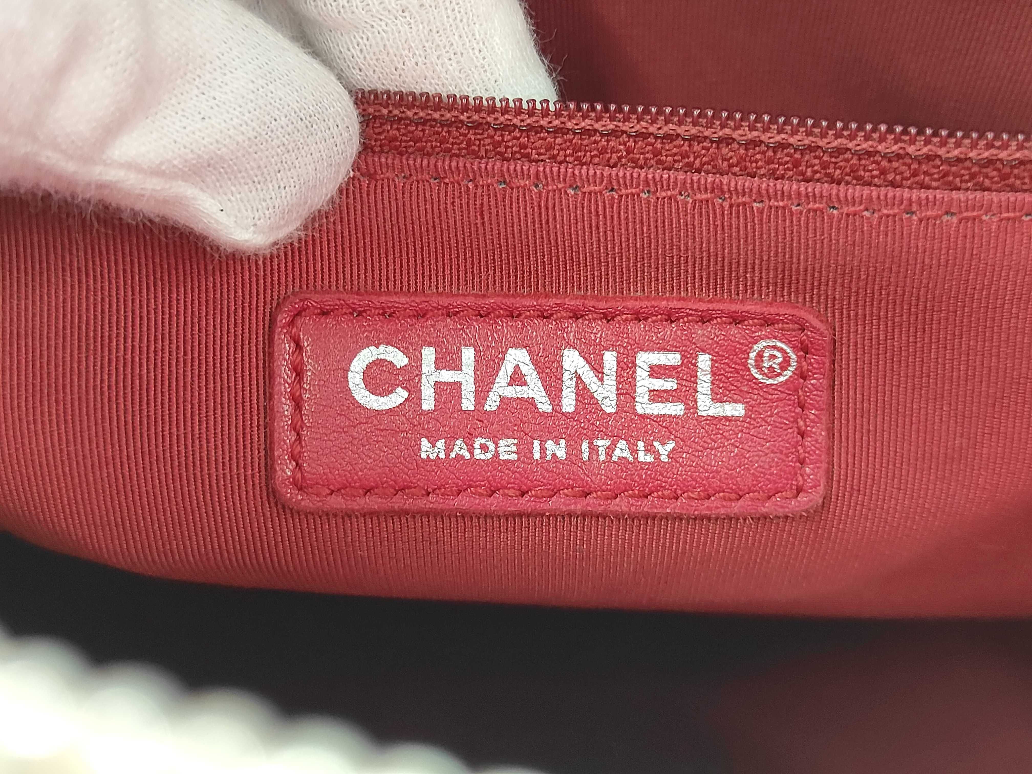 A93824 Gabrielle de Chanel Large Shoulder Bag 24178968 Dust Bag Shoulder Bag — view 9