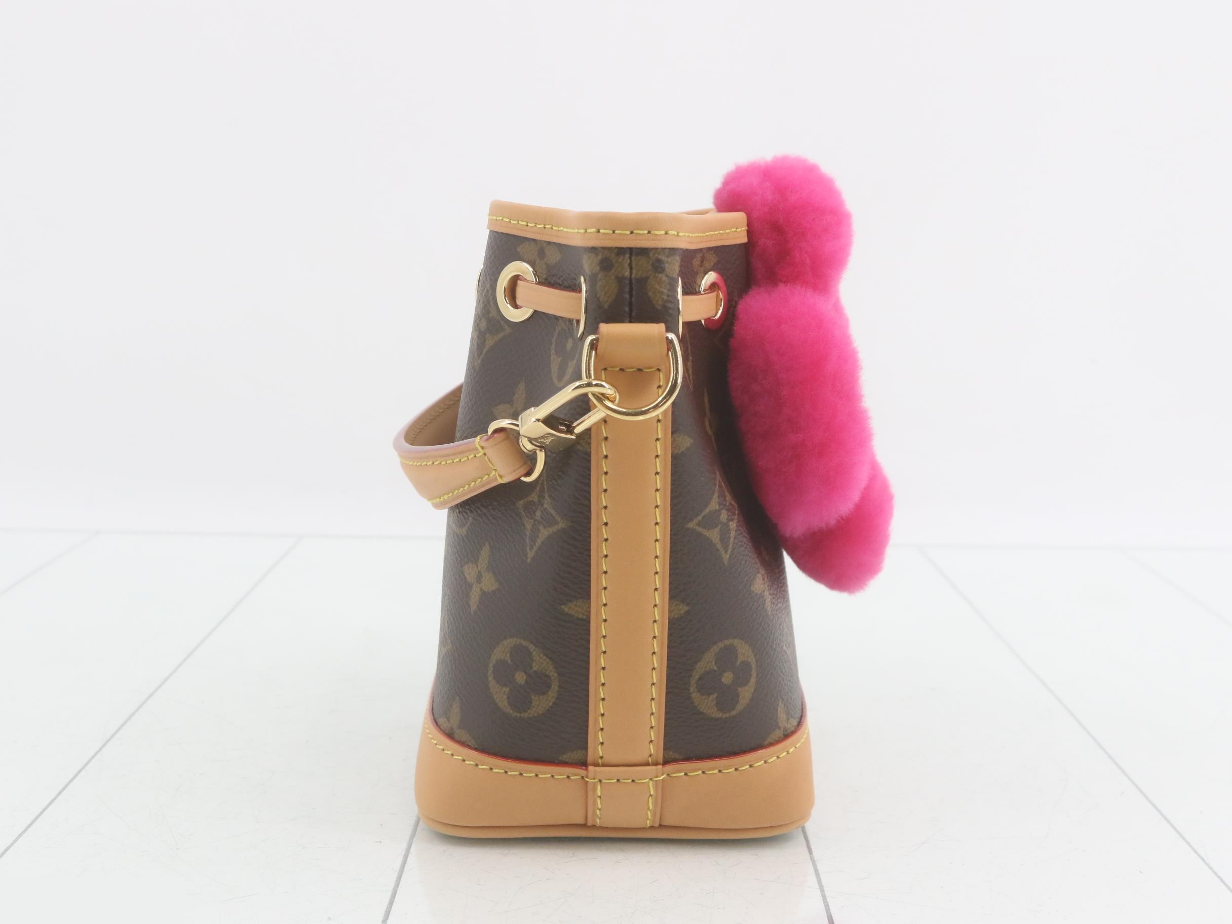 Monogram Noé Wear Vivienne 2-Way Handbag — view 4