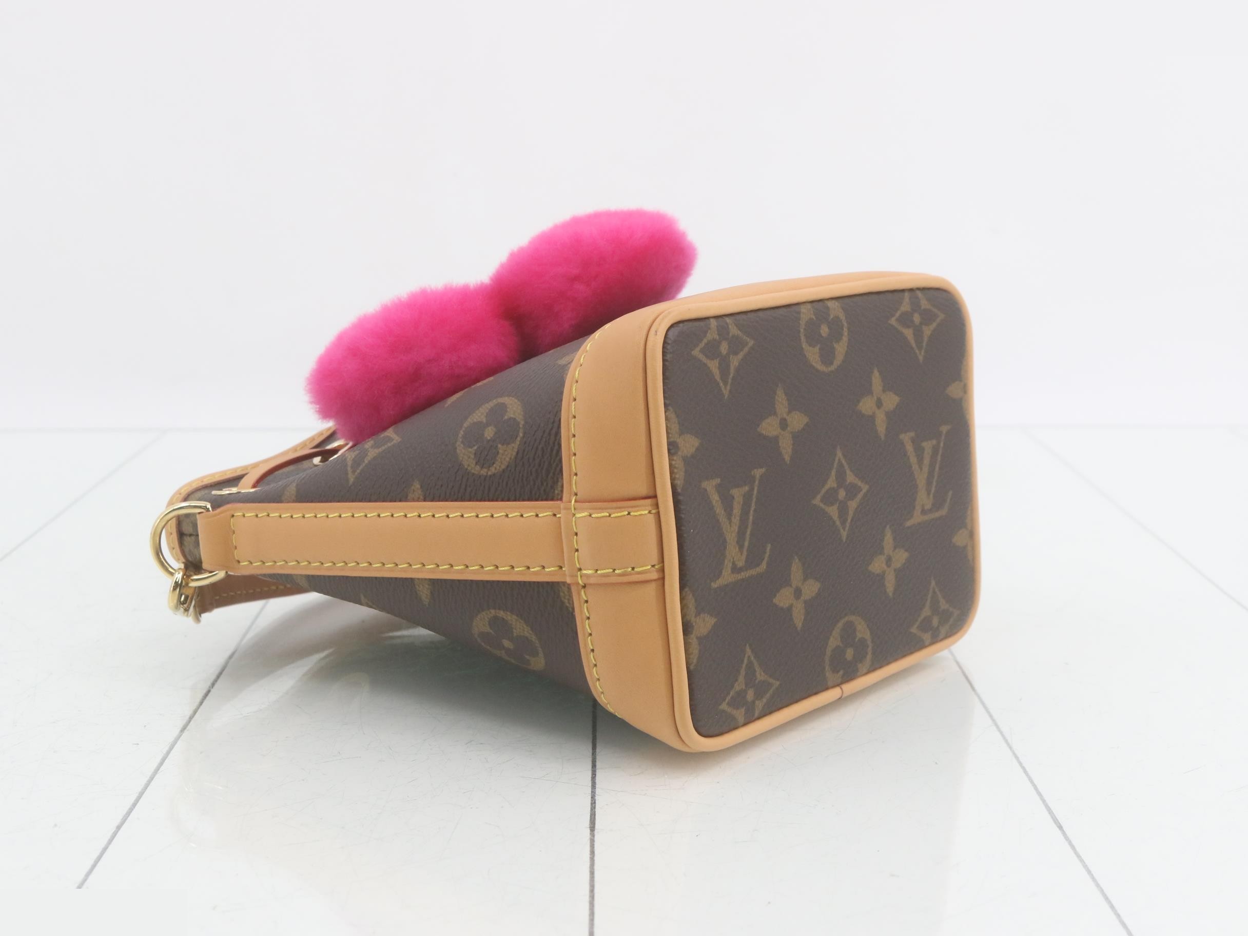 Monogram Noé Wear Vivienne 2-Way Handbag — view 5