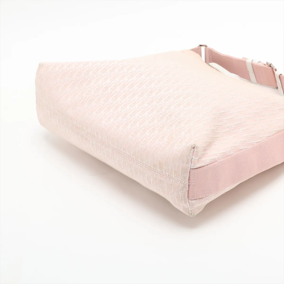 Trotter Canvas x Leather Shoulder Bag Pink — view 3