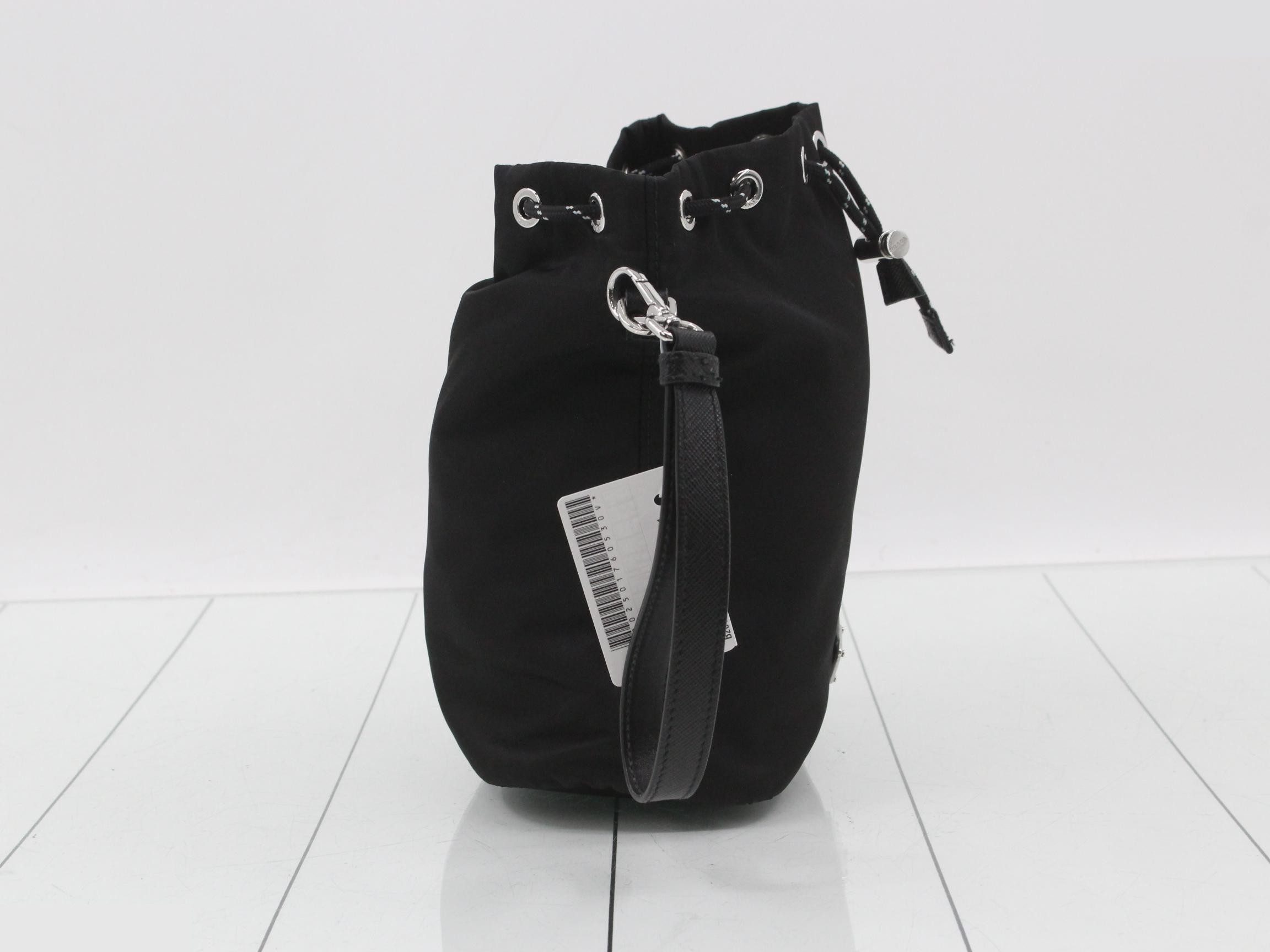 Nylon pouch — view 4