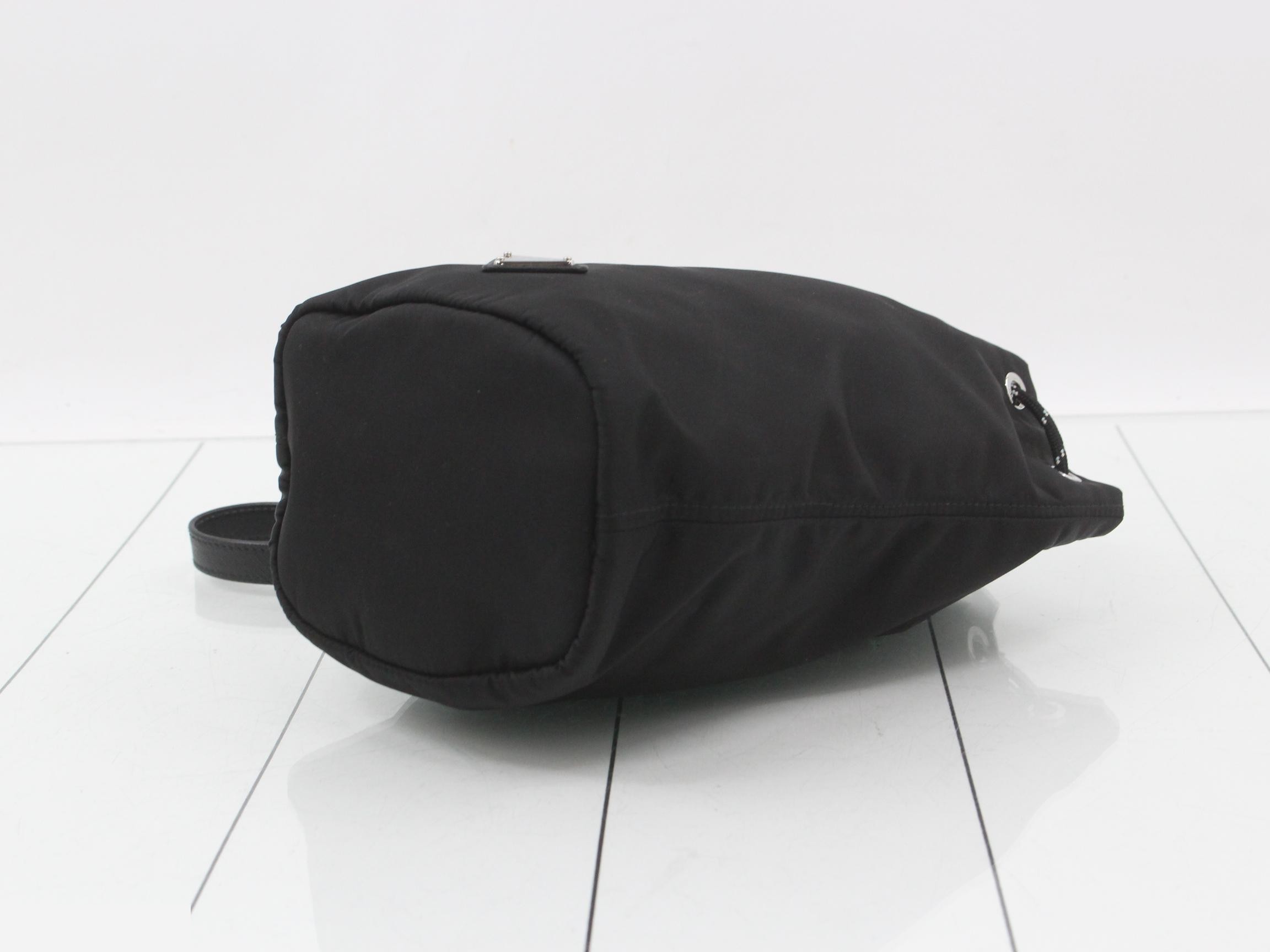 Nylon pouch — view 6