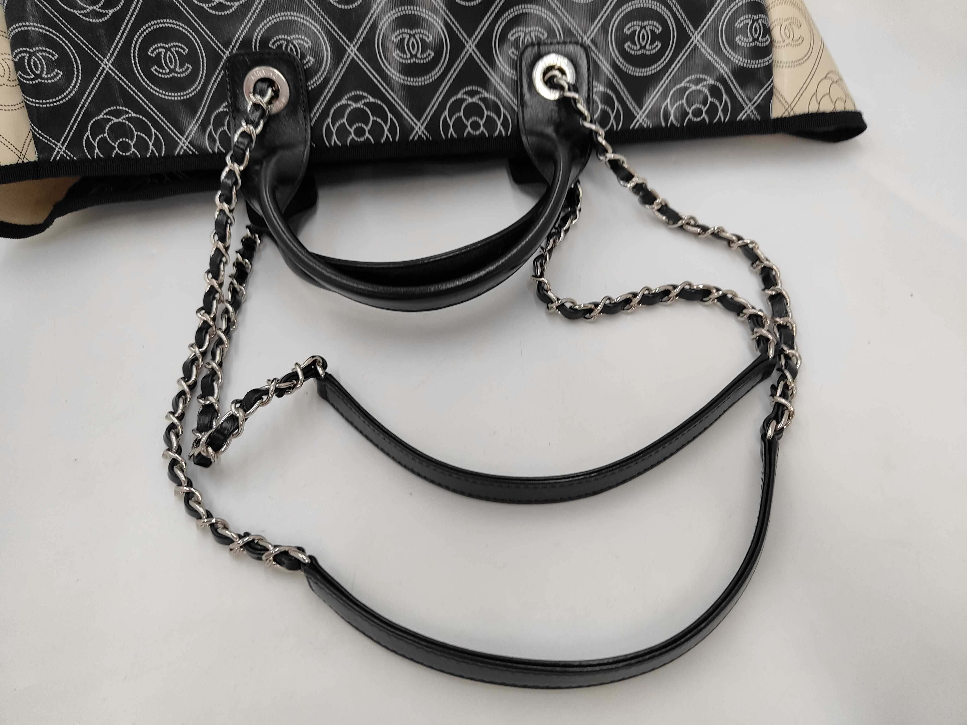 Camellia Large Shopping Bag Tote Bag Black Bag — view 5