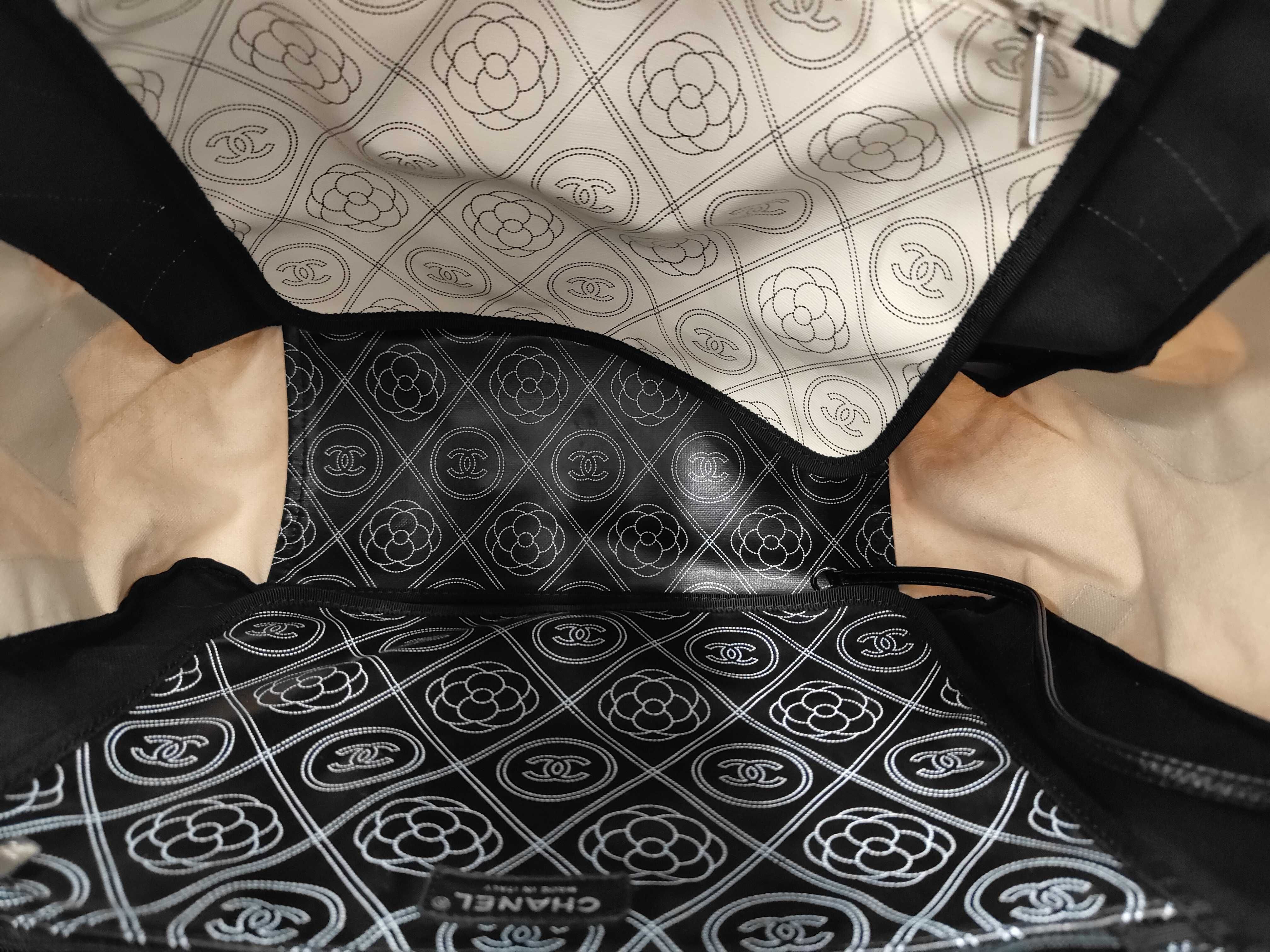 Camellia Large Shopping Bag Tote Bag Black Bag — view 9