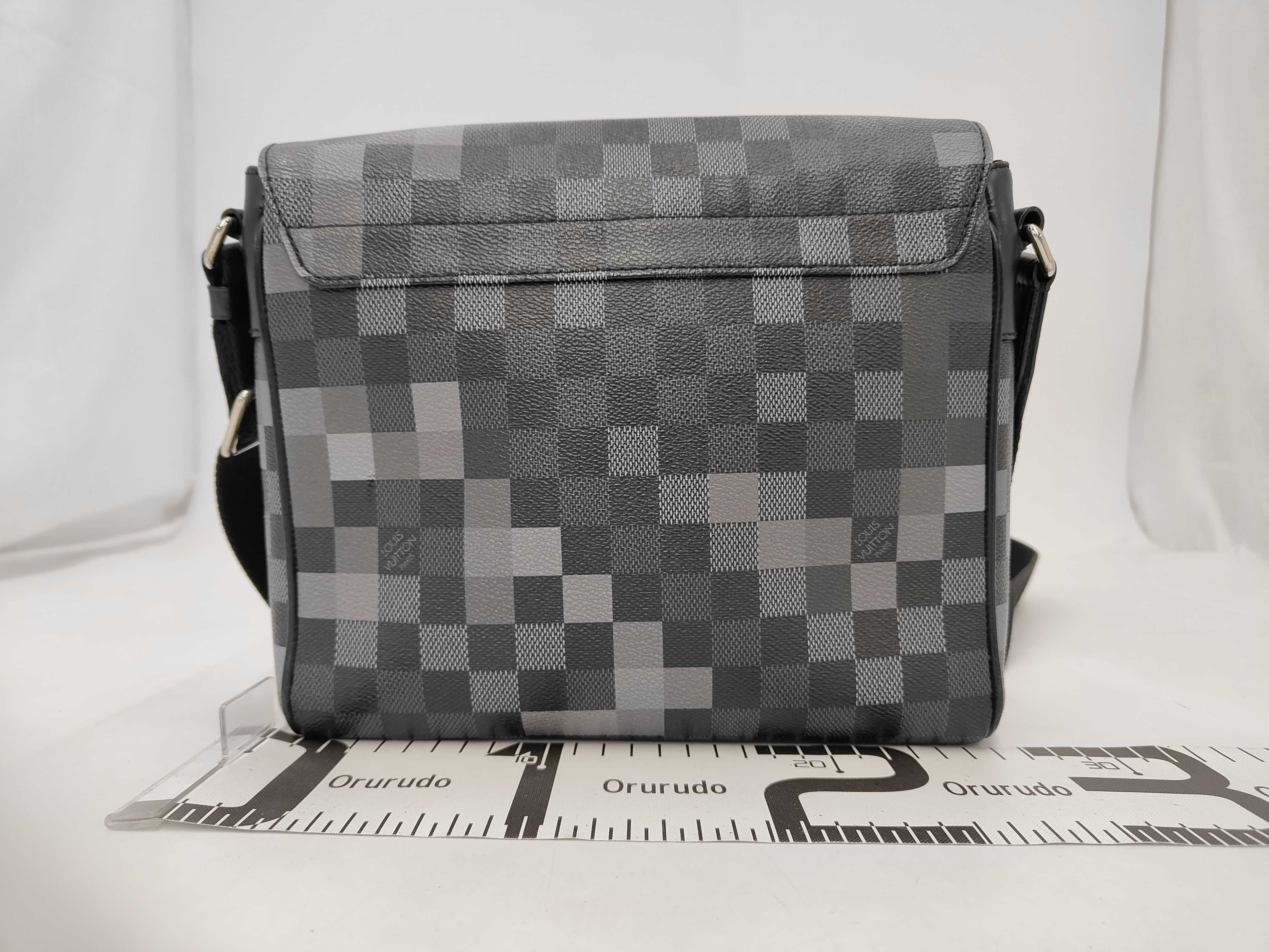Damier Graphite Pixel District PM N40072 GA2148 Shoulder Bag — view 2