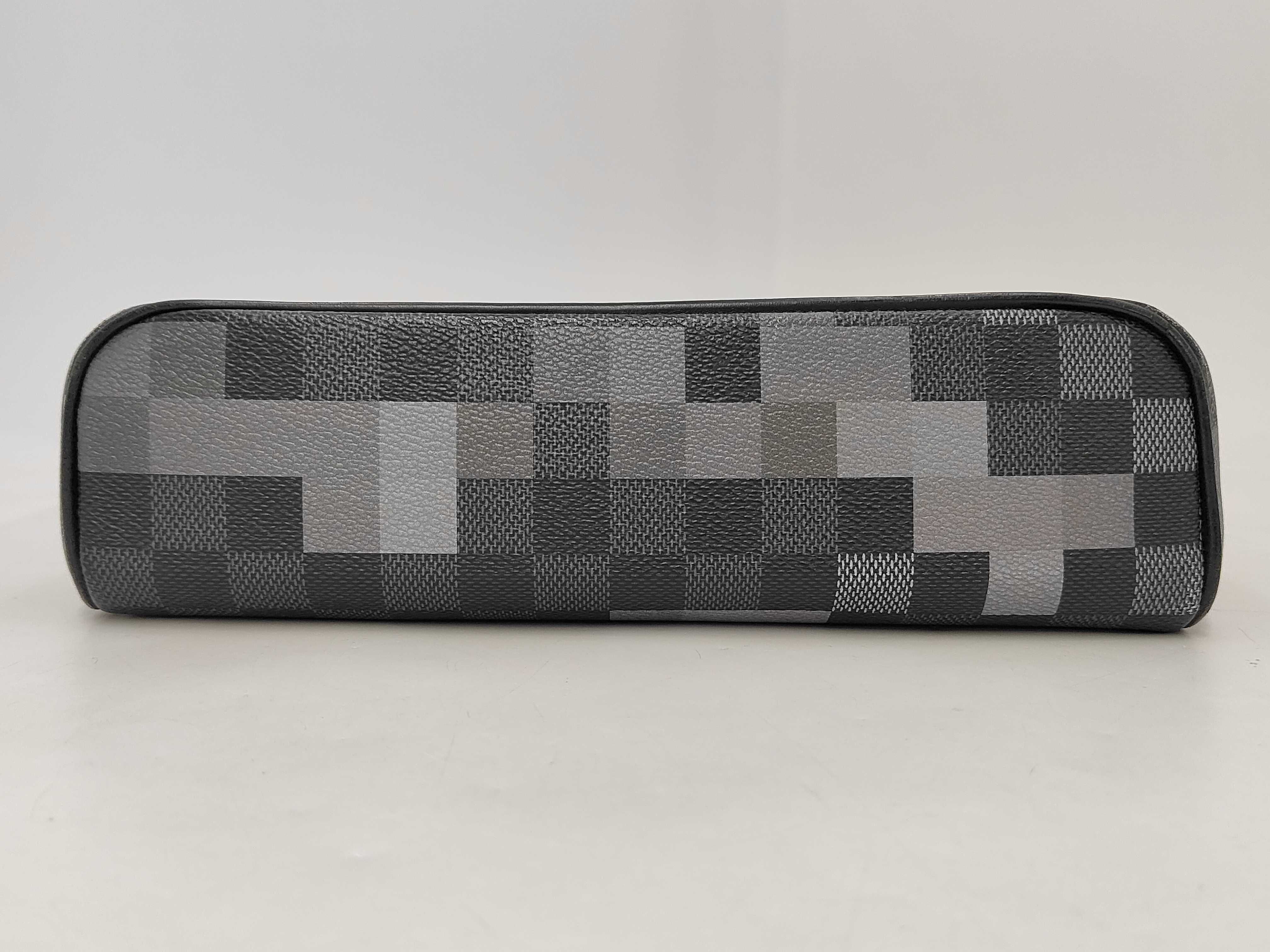 Damier Graphite Pixel District PM N40072 GA2148 Shoulder Bag — view 6