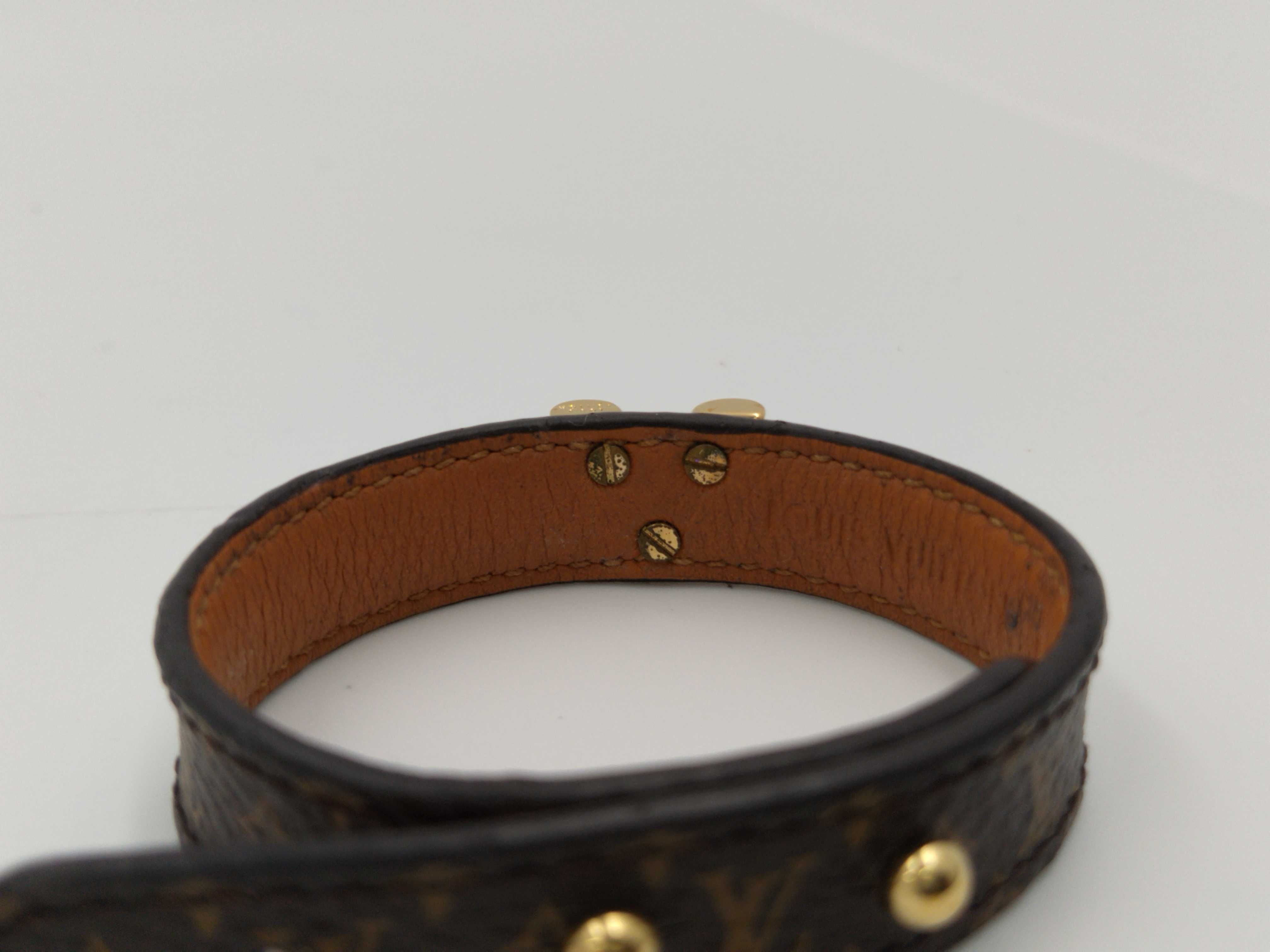 Monogram M6042 Bracelet Essential V Bracelet Bracelet/Bangle — view 2