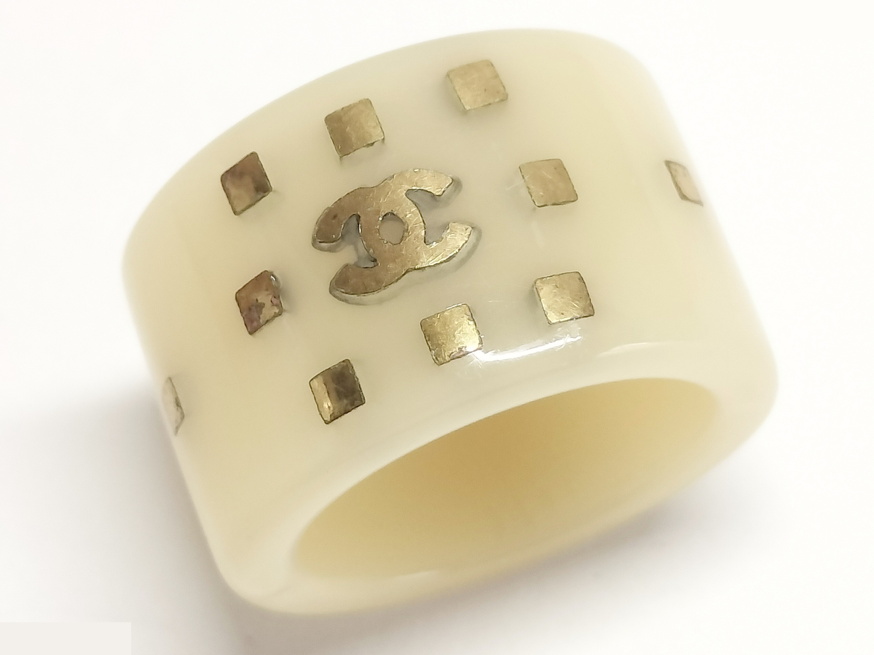 Coco Plastic Ring, Size #12 — view 4